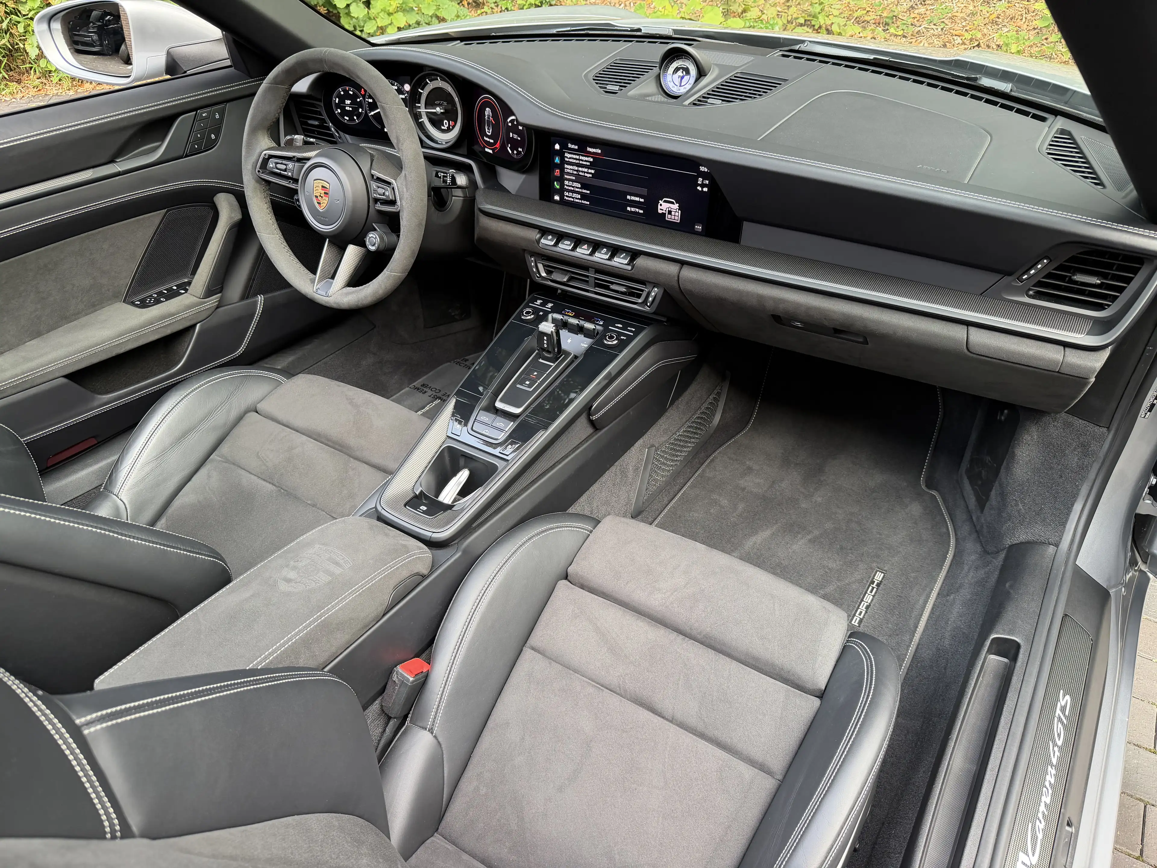 Porsche 992 .1 Carrera 4 GTS Cabriolet PDK / 1ste lak / 1 eigenaar / Topstaat! — photo 48