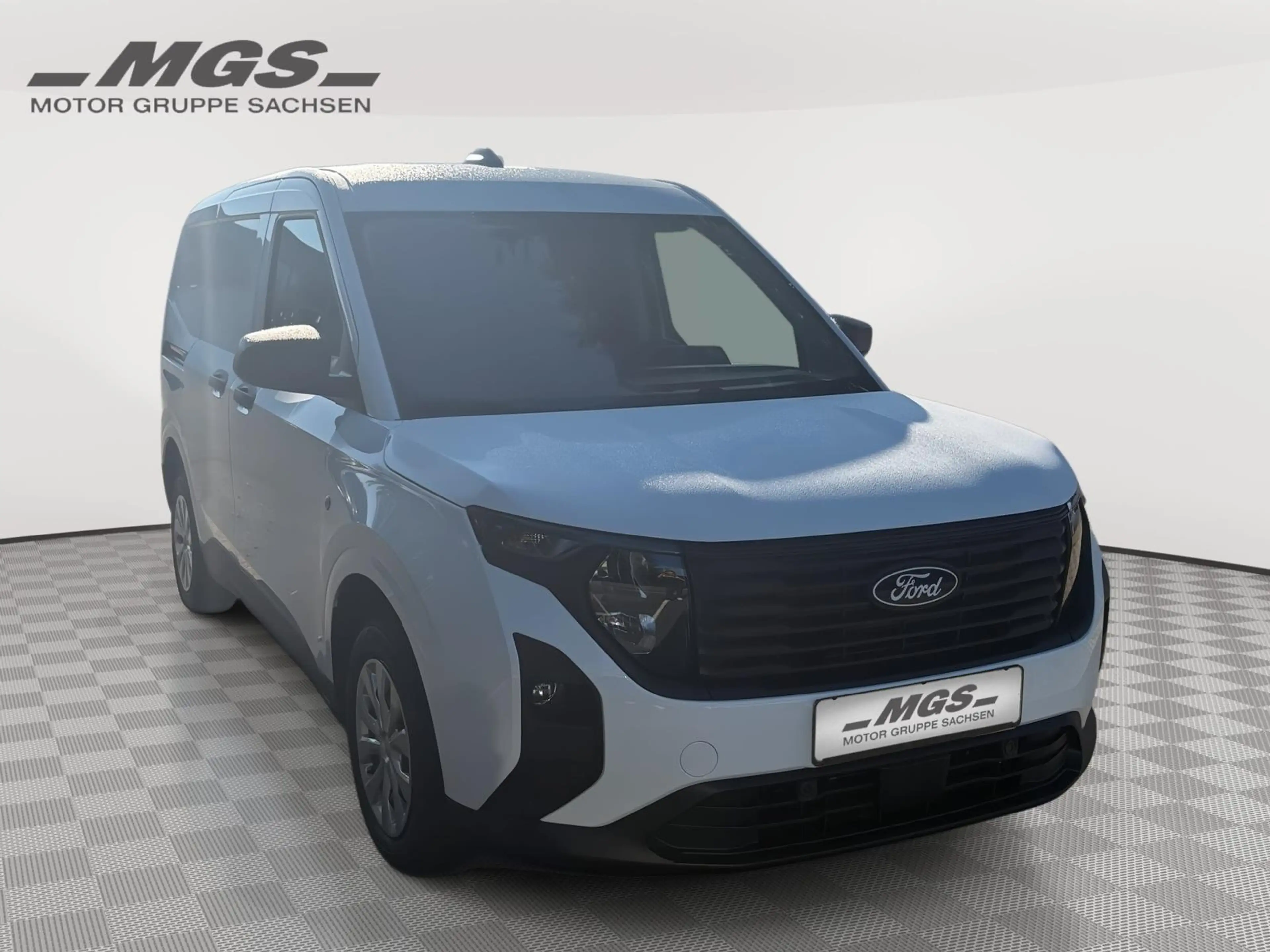 Ford Transit Courier Trend 1.0 EcoBoost #GJR #WINTER-PAKET — photo 4