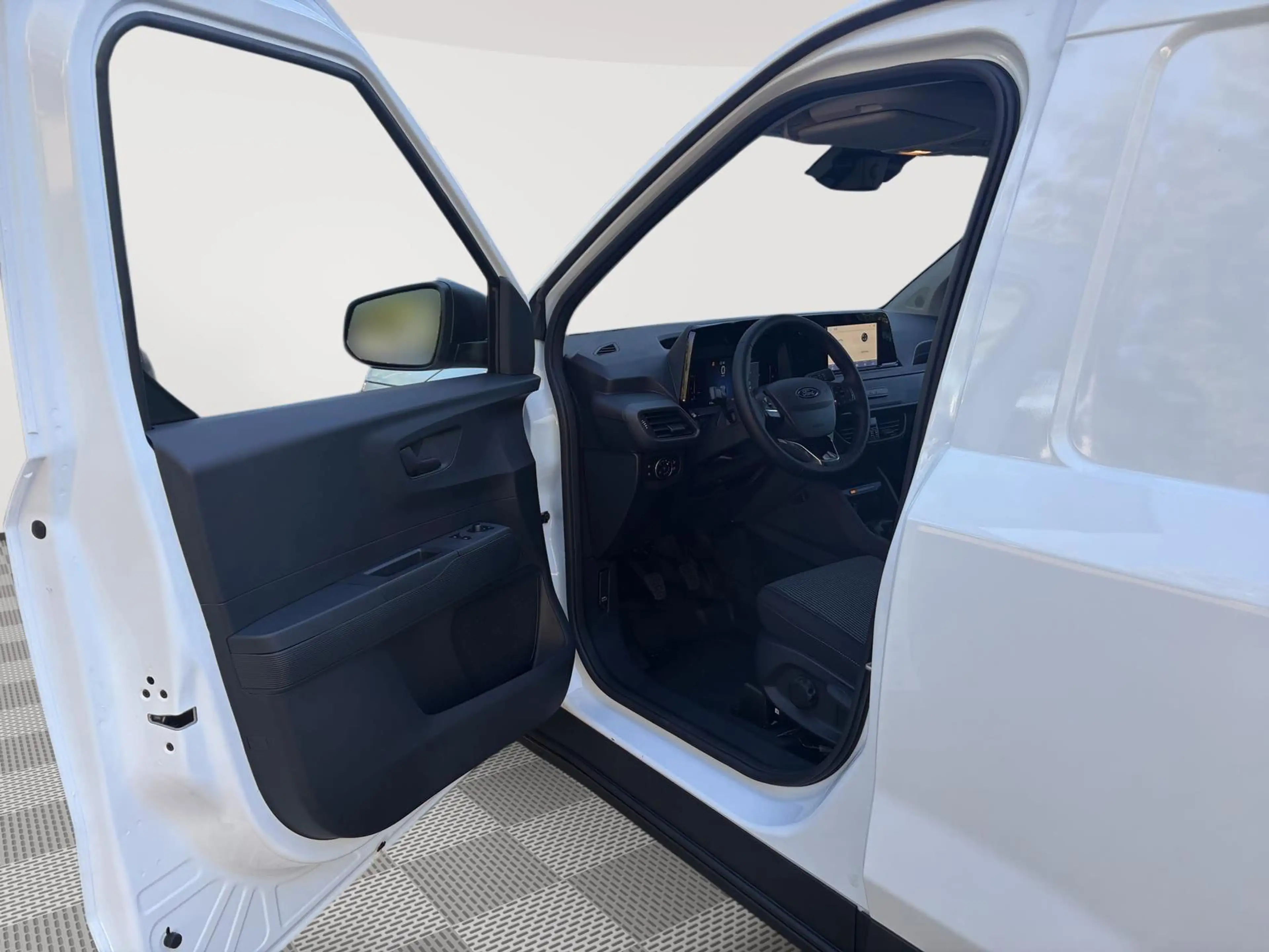 Ford Transit Courier Trend 1.0 EcoBoost #GJR #WINTER-PAKET — photo 13