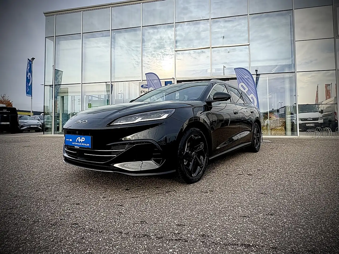 BYD Seal 6 DM-i Touring Comfort PHEV 19kWh 212PS LEASING A... Blau - 2