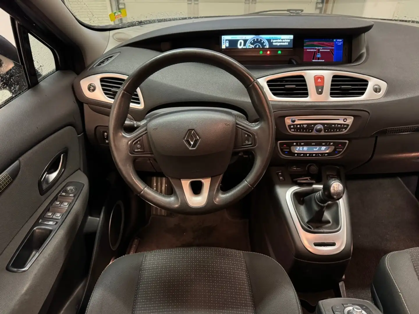 Renault Grand Scenic 1.4 TCe Selection Business Sport 7p. CLIMA NAVI KE Černá - 2