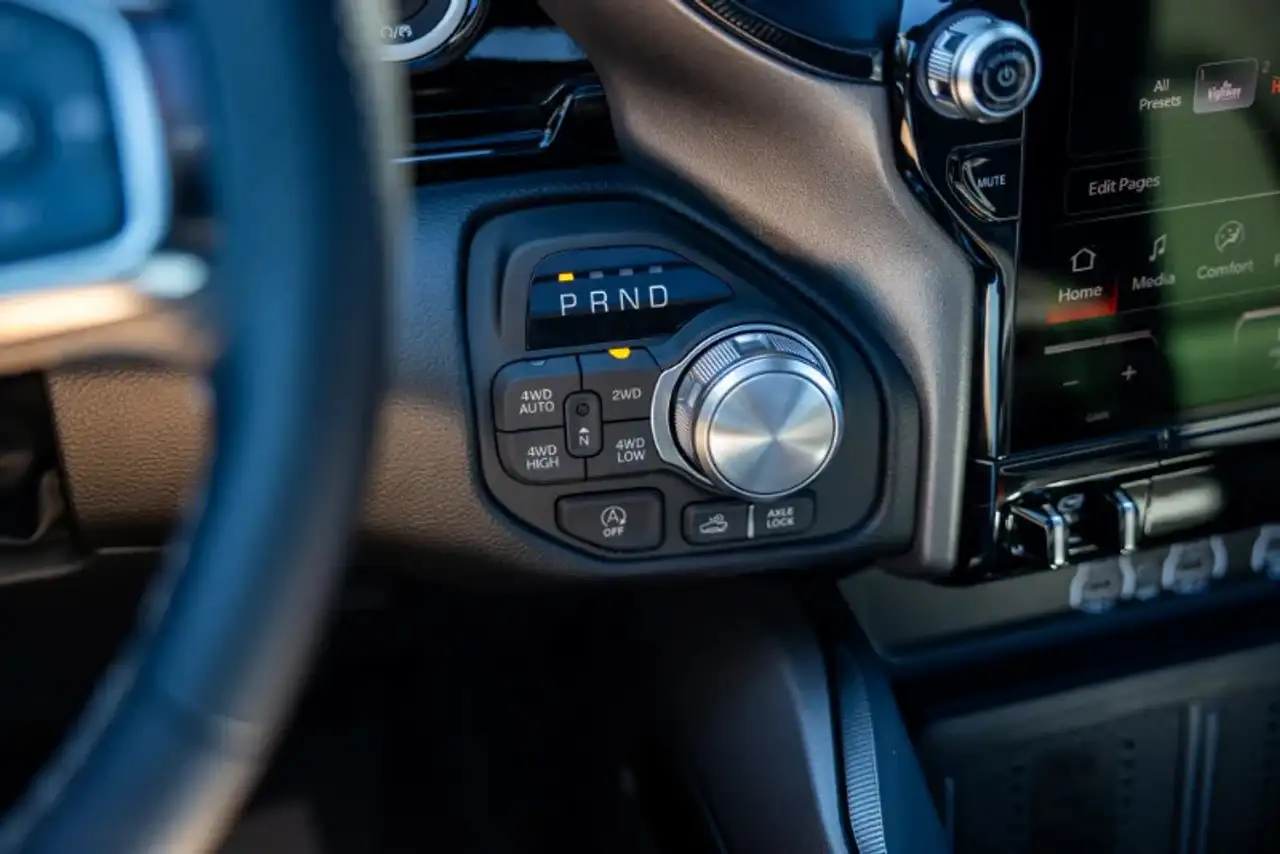 RAM 1500 photo RAM 1500