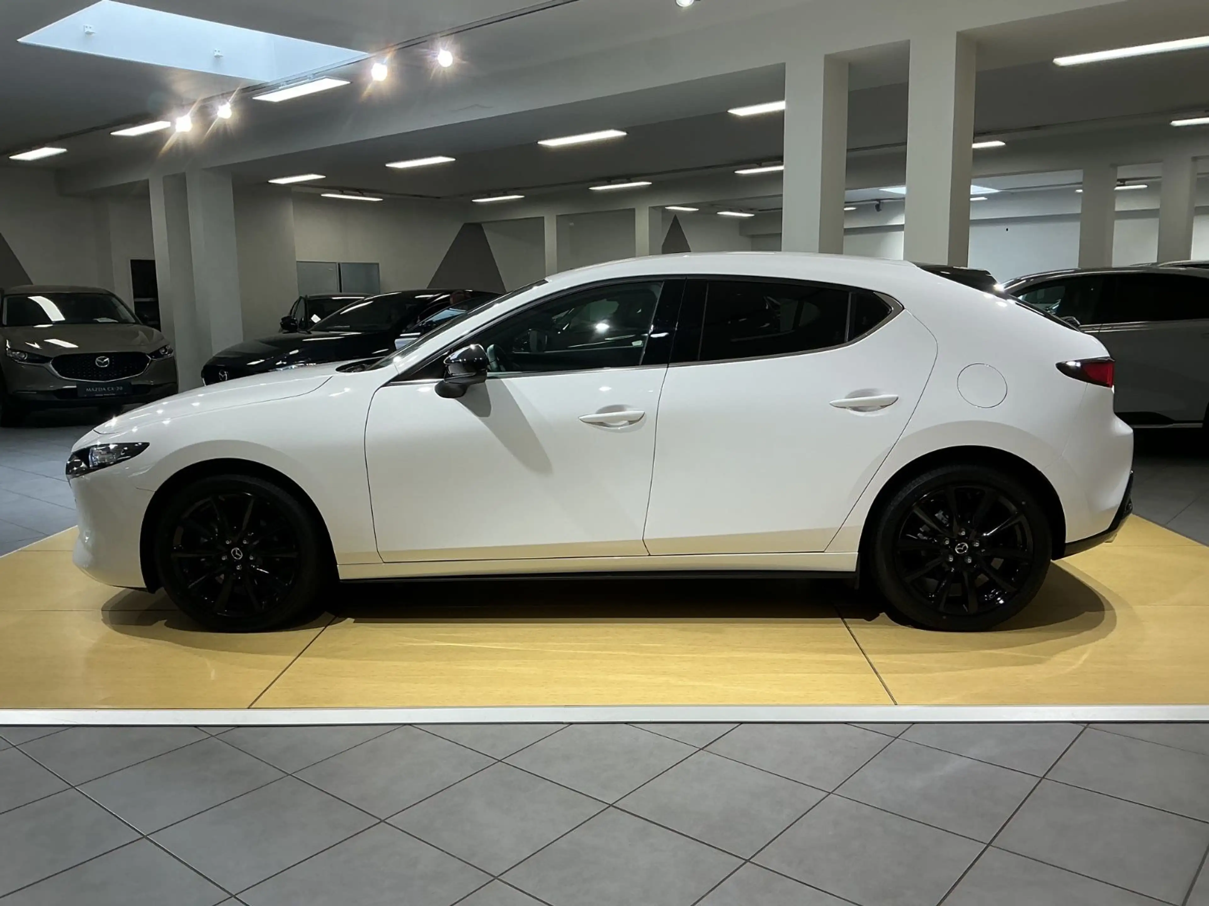 Mazda 3 Homura *Automatik*LED*Kamera*Carplay* — photo 4