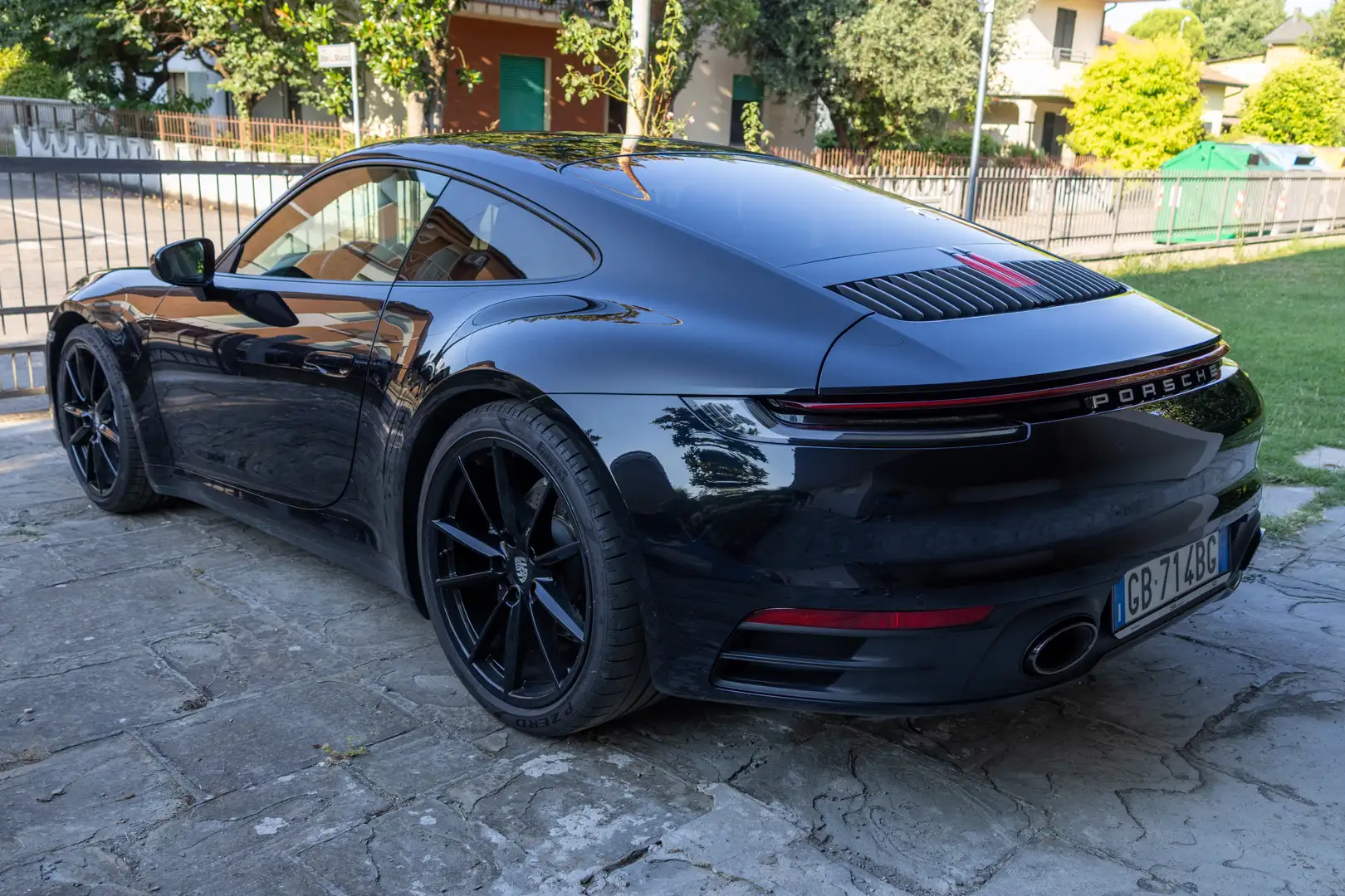Porsche 992 911 carrera 4 Nero - 2