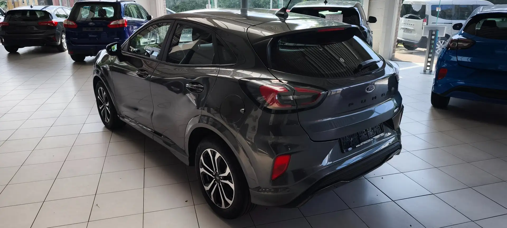Ford Puma 1.0 EcoBoost mHEV ST-Line (EU6d) Gris - 2