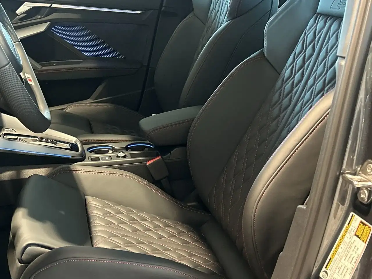 Audi S3 снимка Audi S3