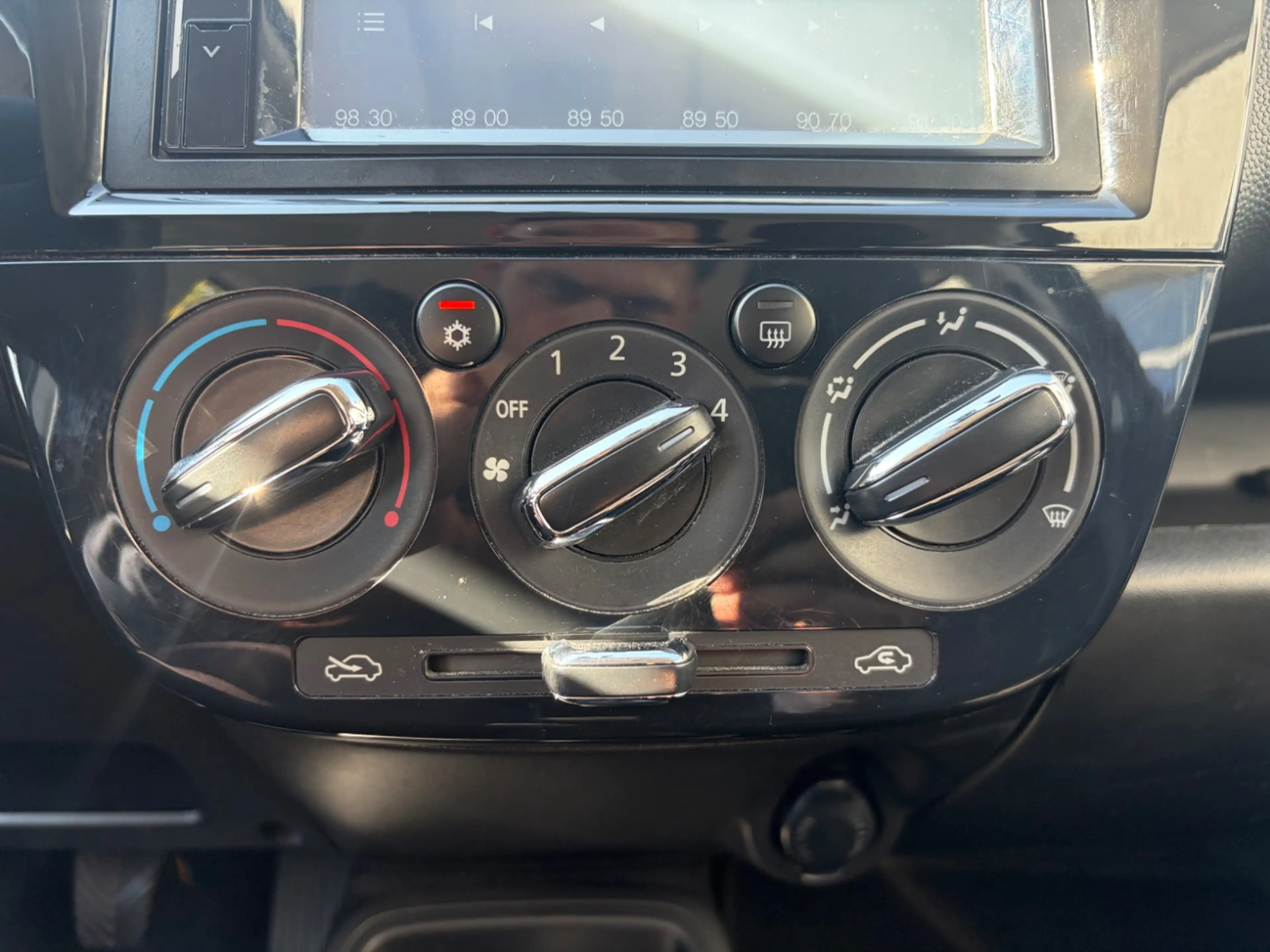 Mitsubishi Space Star 1.2 Select *KLIMAANLAGE*DAB*BLUETOOTH* — photo 12