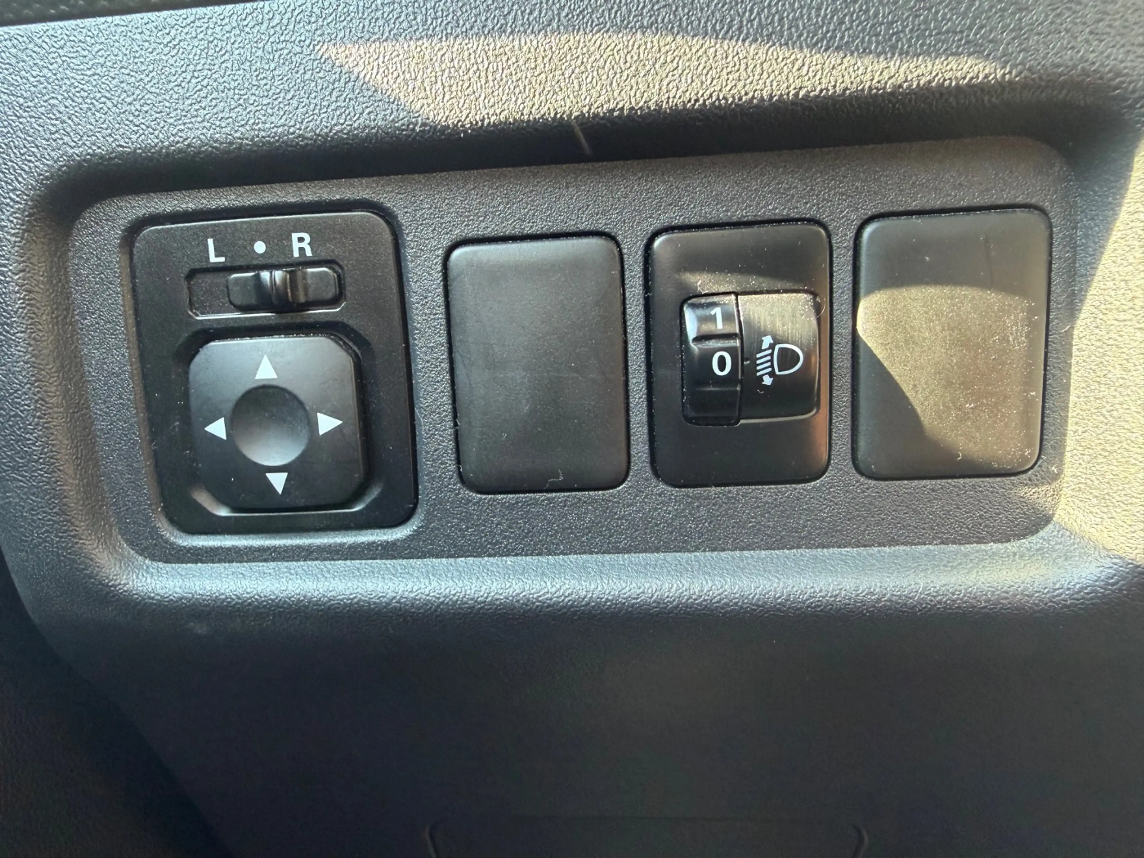Mitsubishi Space Star 1.2 Select *KLIMAANLAGE*DAB*BLUETOOTH* — photo 14