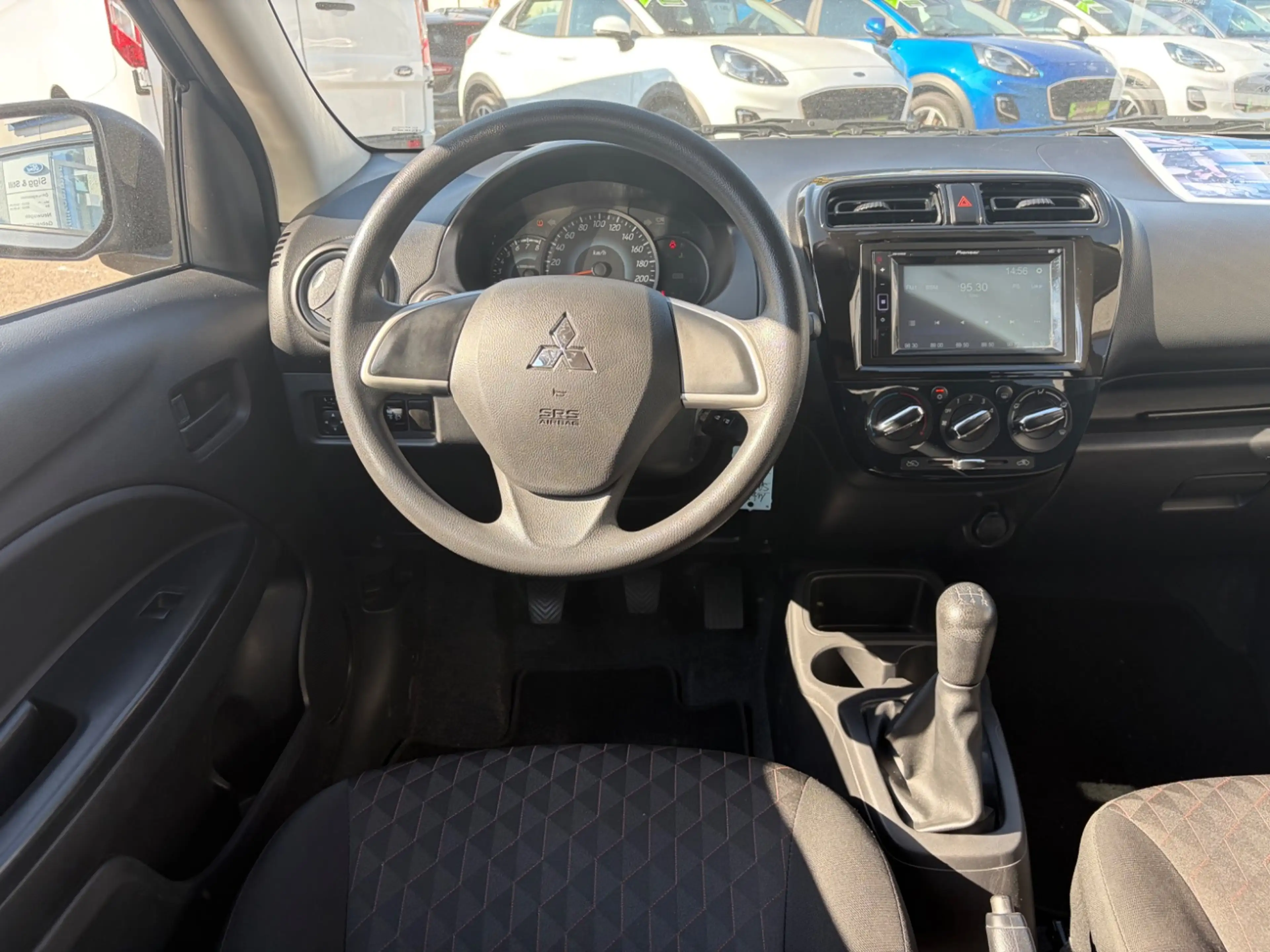 Mitsubishi Space Star 1.2 Select *KLIMAANLAGE*DAB*BLUETOOTH* — photo 4