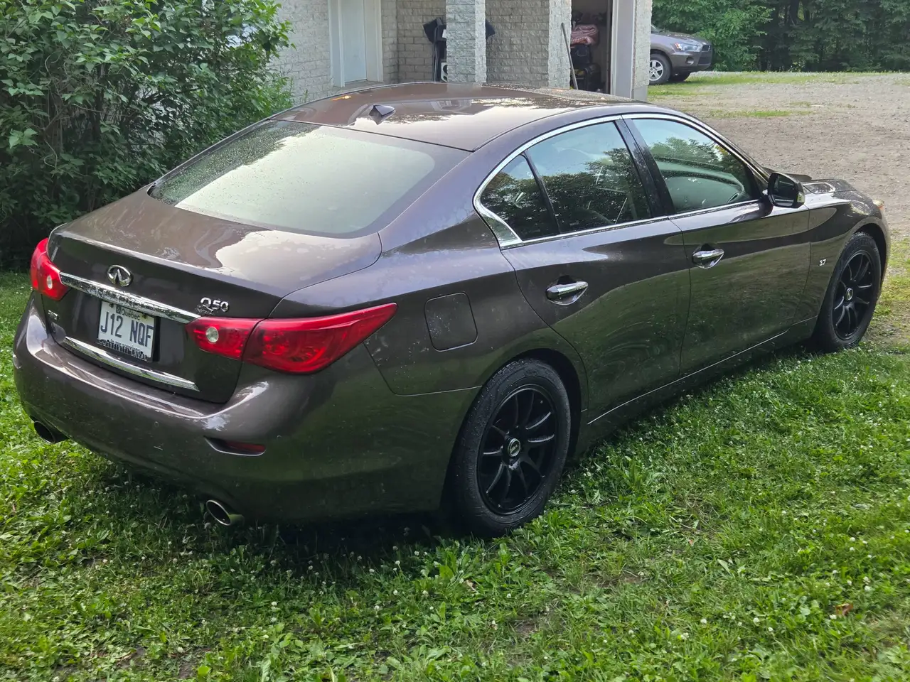 Infiniti Q50 снимка Infiniti Q50