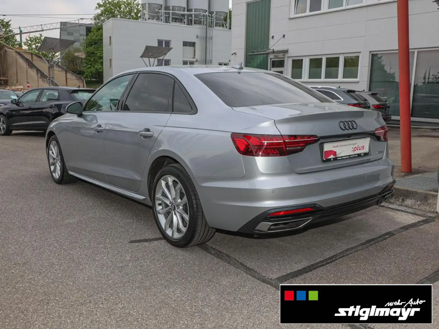 Audi A4 Limo 50 TDI quattro ACC+KAMERA+LED+NAVI+18` Argent - 2