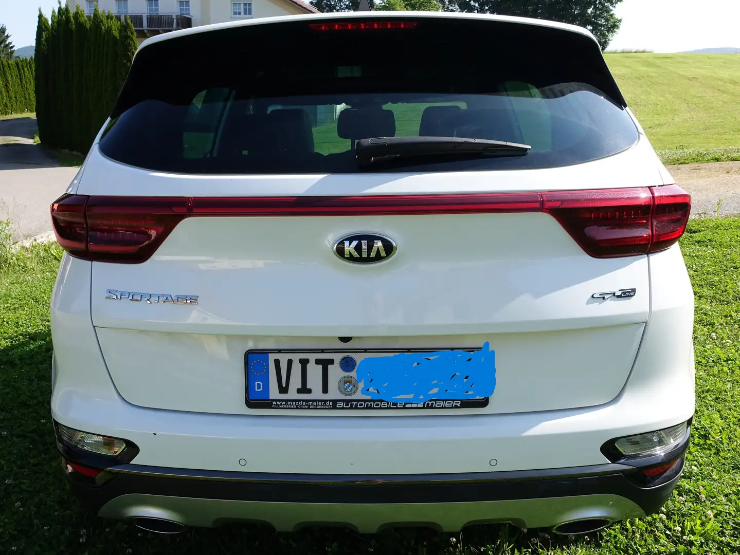 Kia Sportage GT Line 2.0 CRDI AWD/Panodach/AHK/Mild Hybrid Weiß - 2
