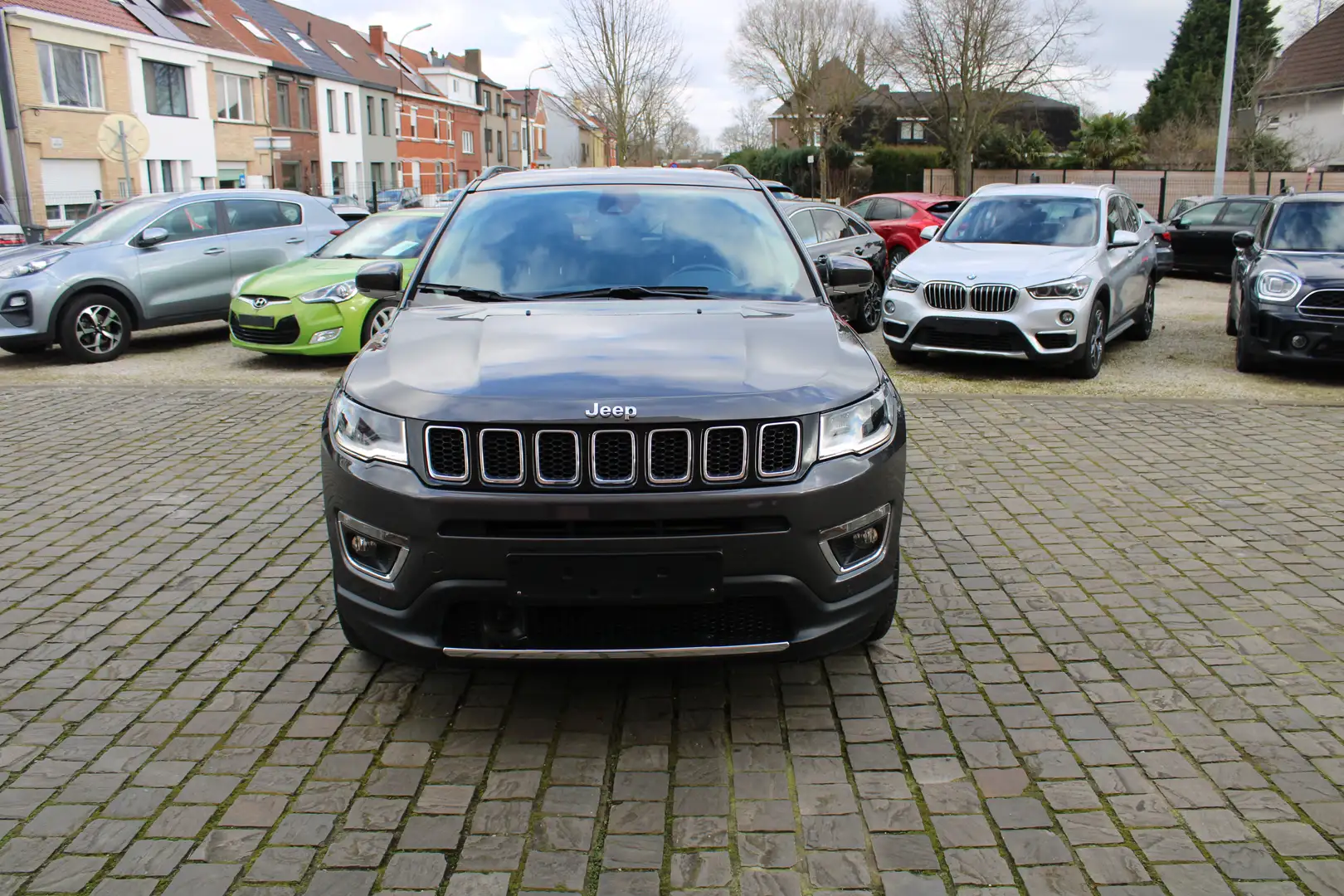 Jeep Compass 1.3 Turbo 4x2 Limited Automaat Grijs - 2