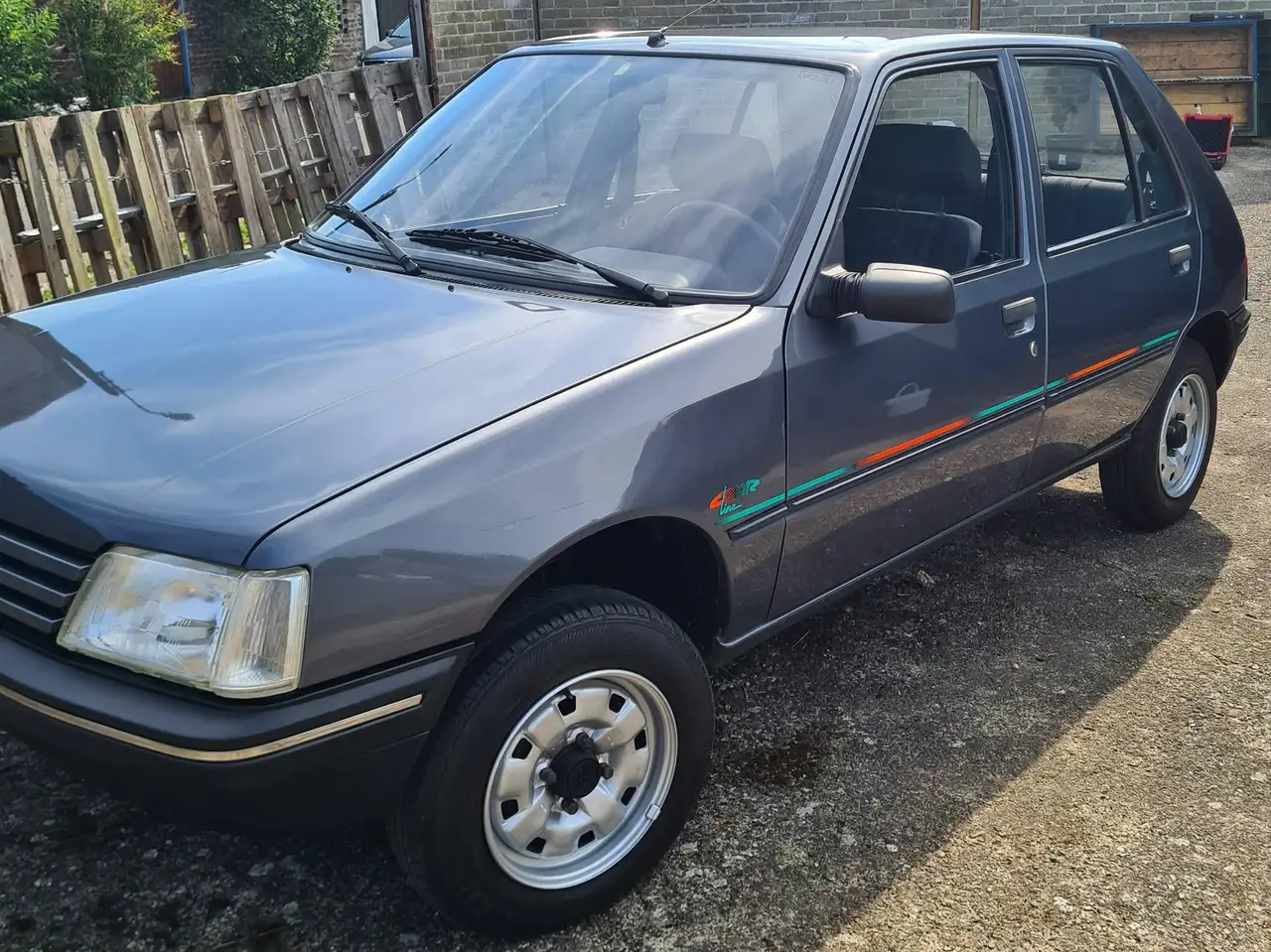 Peugeot 205 color line, foto 4