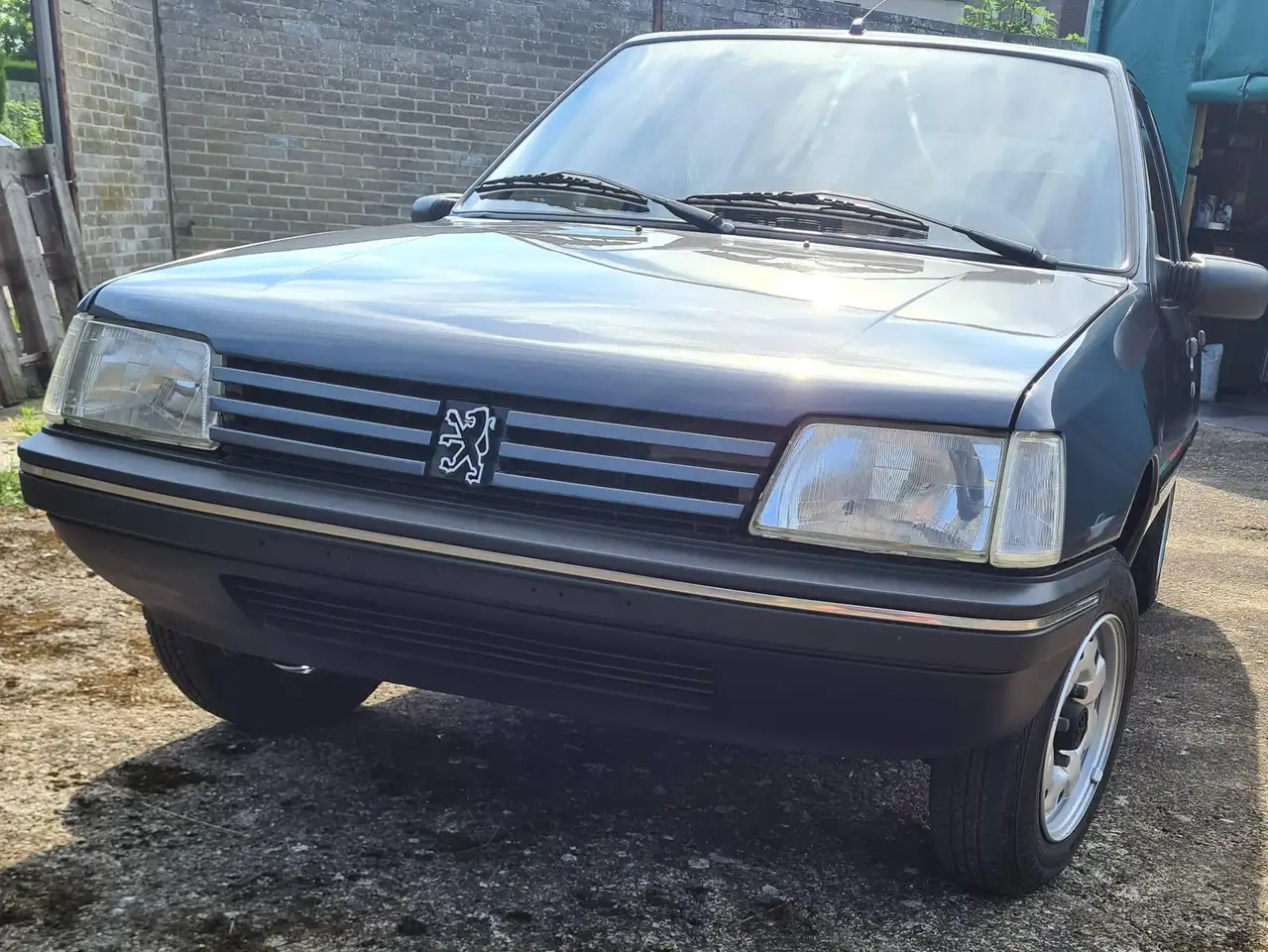 Peugeot 205 color line, foto 2