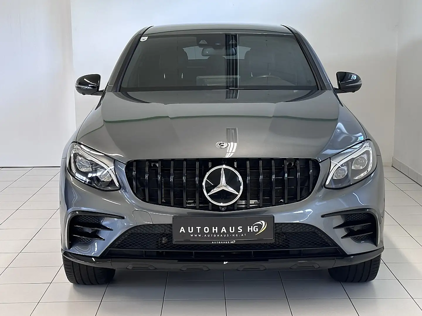 Mercedes-Benz GLC 350 e PHEV Coupé 4Matic AMG-Line*E-BATTERIE NEU!*BU... Grau - 2