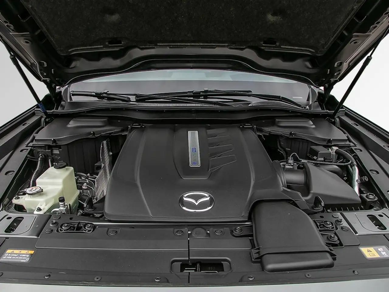 Mazda CX-70 PHEV снимка Mazda CX-70 PHEV