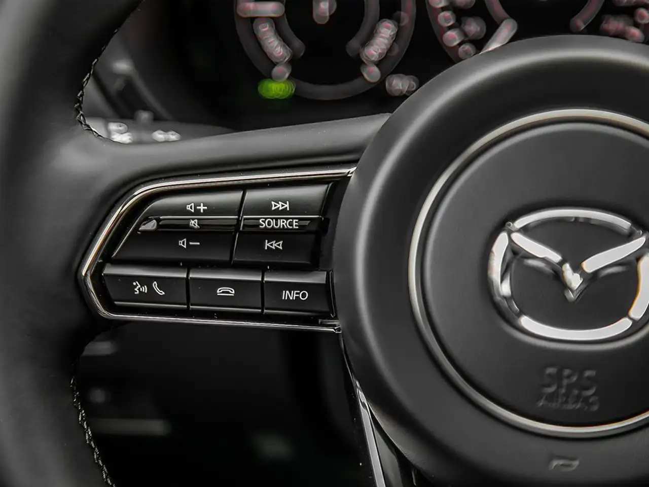 Mazda CX-70 PHEV снимка Mazda CX-70 PHEV