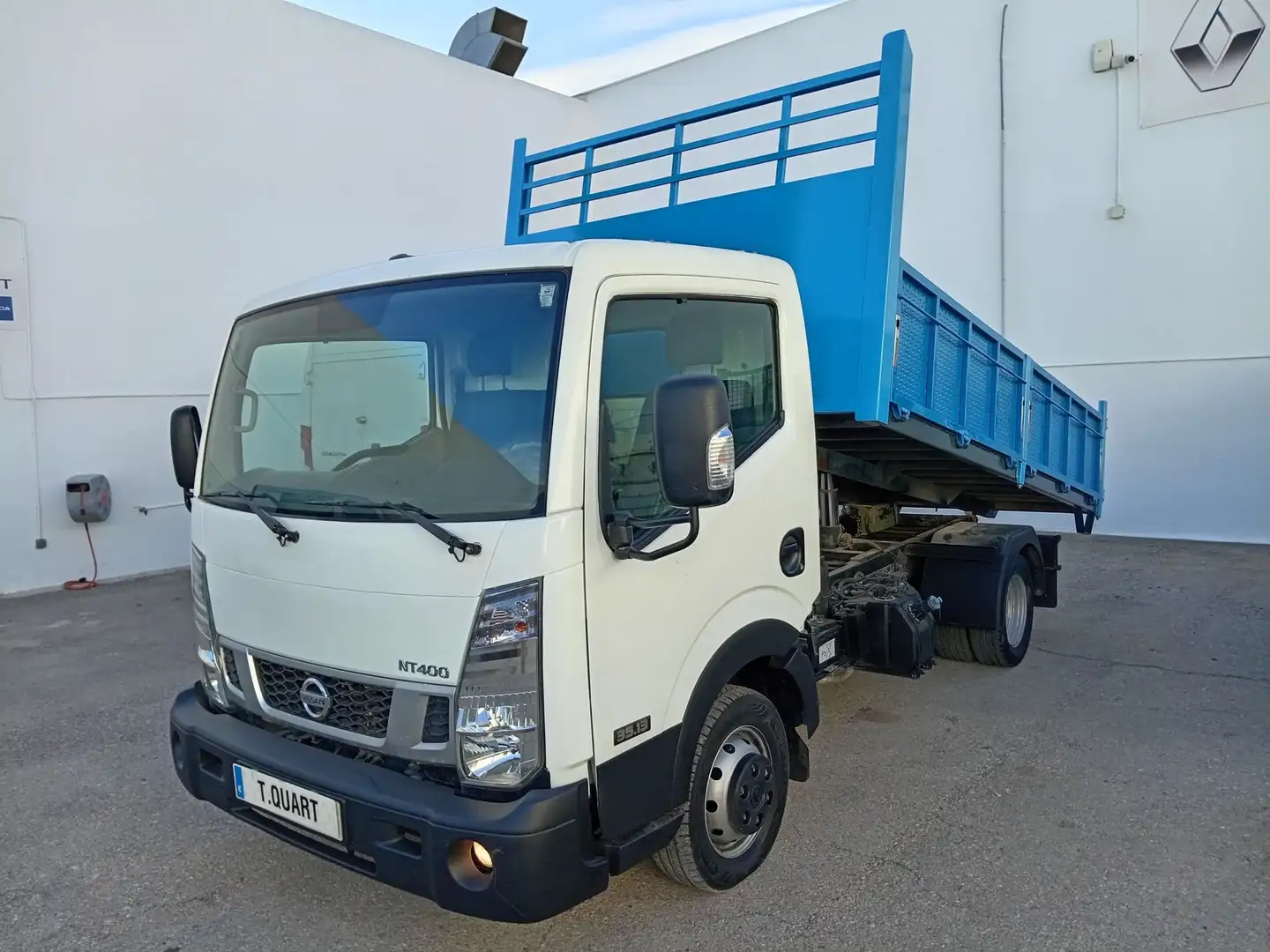 Nissan NT400 35.13/2 Bás C Volq Tr Herram Acero Media - 1