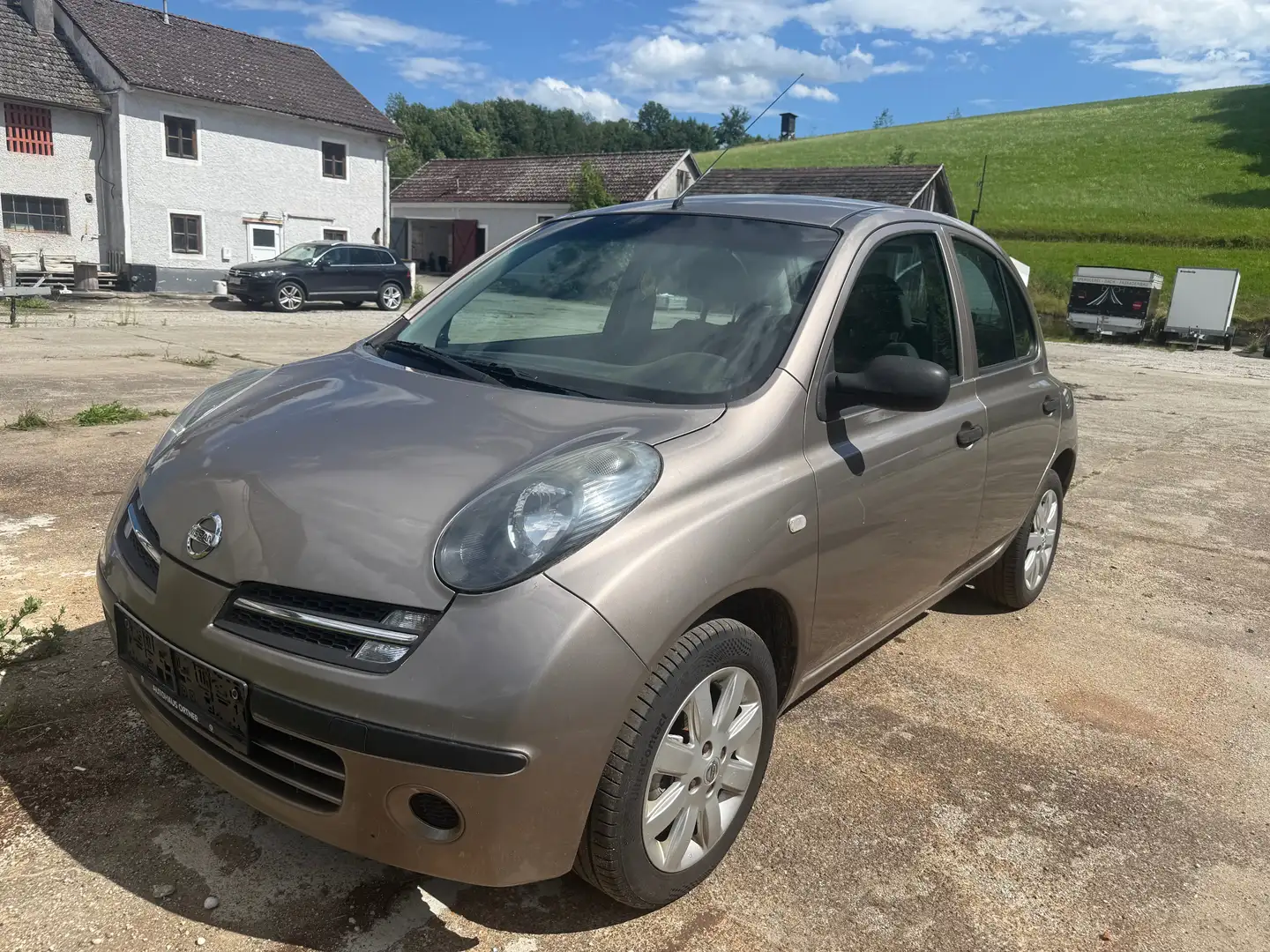 Nissan Micra Brun - 1