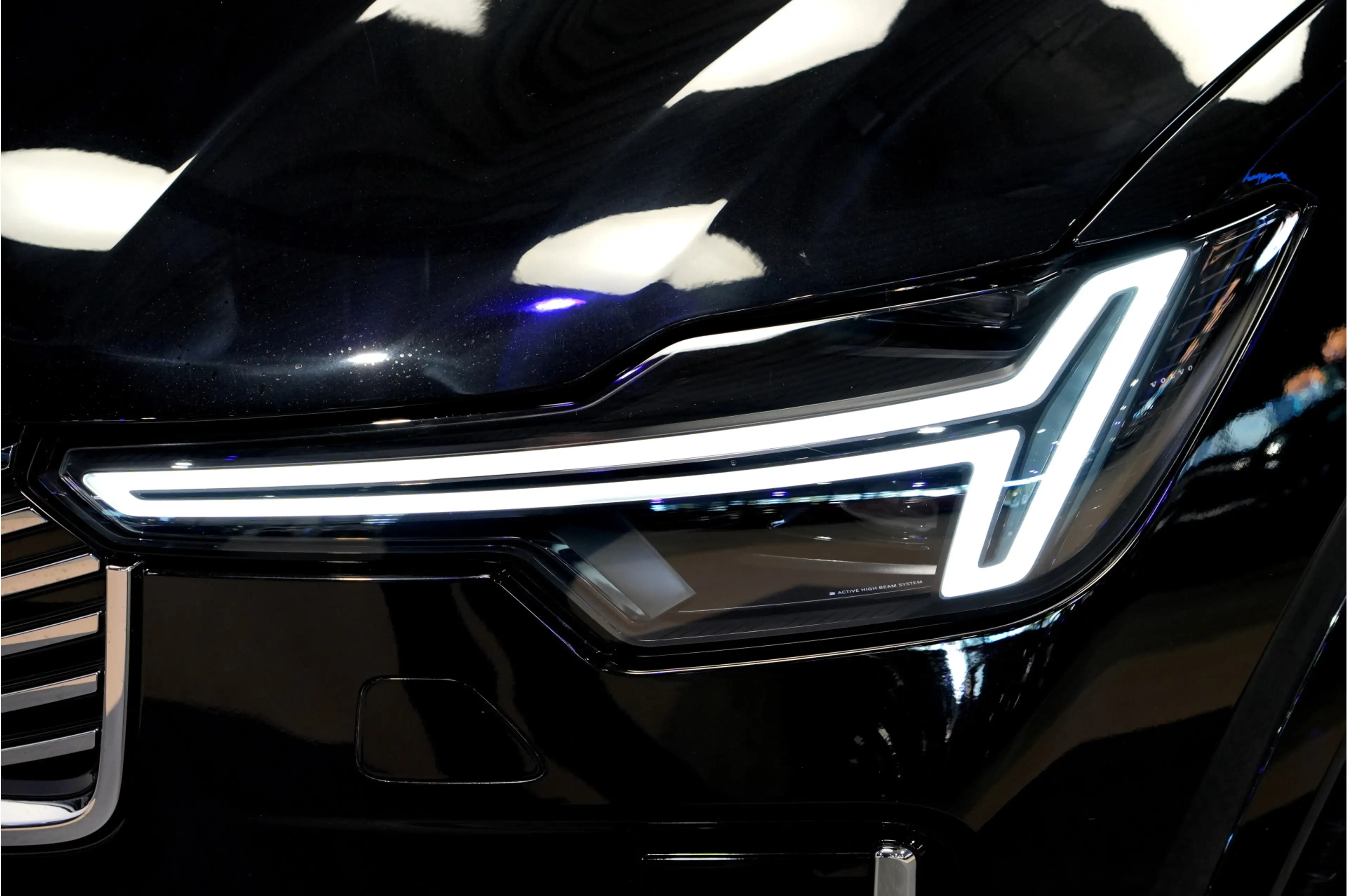 Volvo XC90 2.0 T8 AWD 335kW/456pk Aut8 Recharge Ultra Bright — photo 11