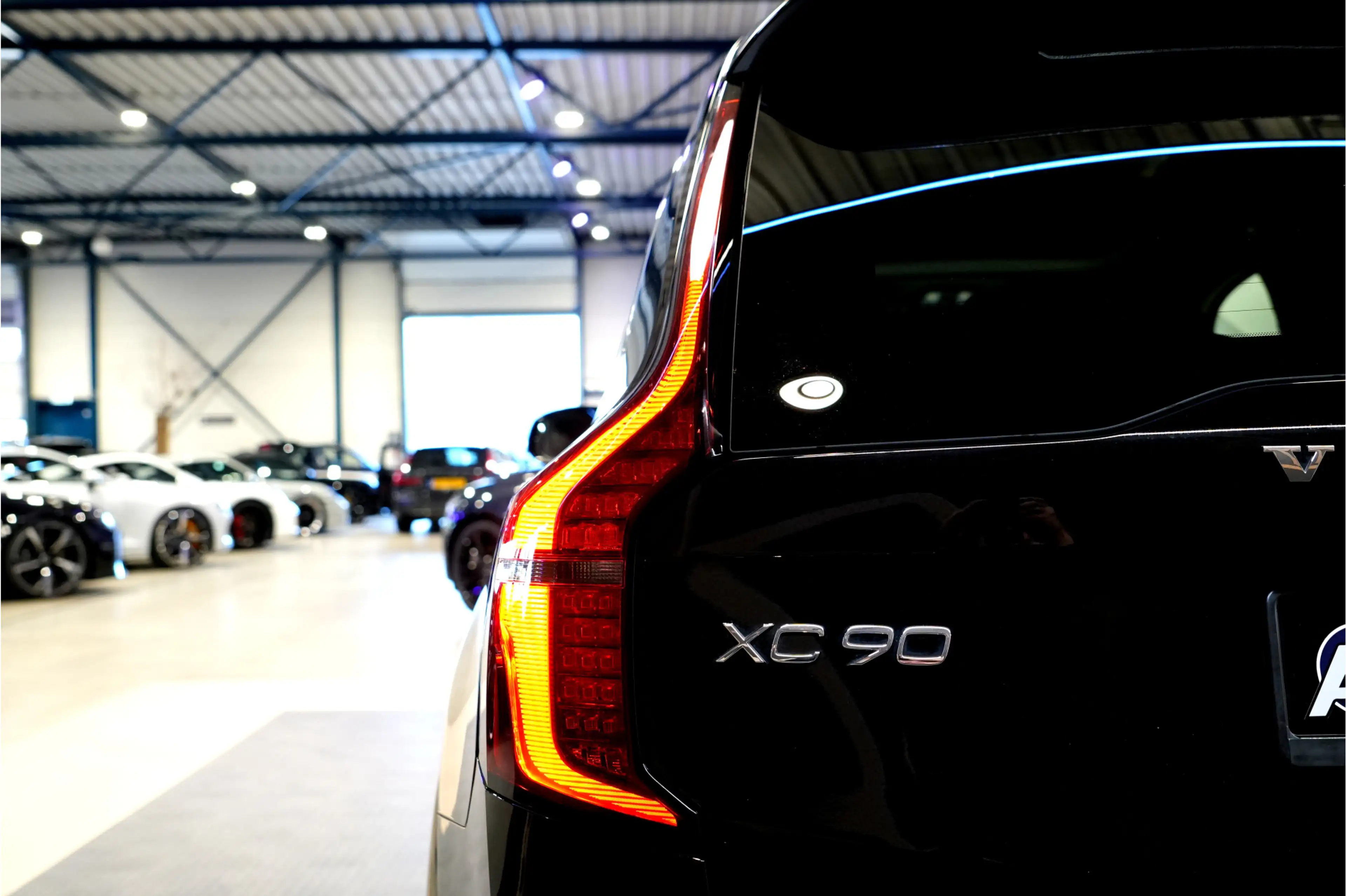 Volvo XC90 2.0 T8 AWD 335kW/456pk Aut8 Recharge Ultra Bright — photo 13