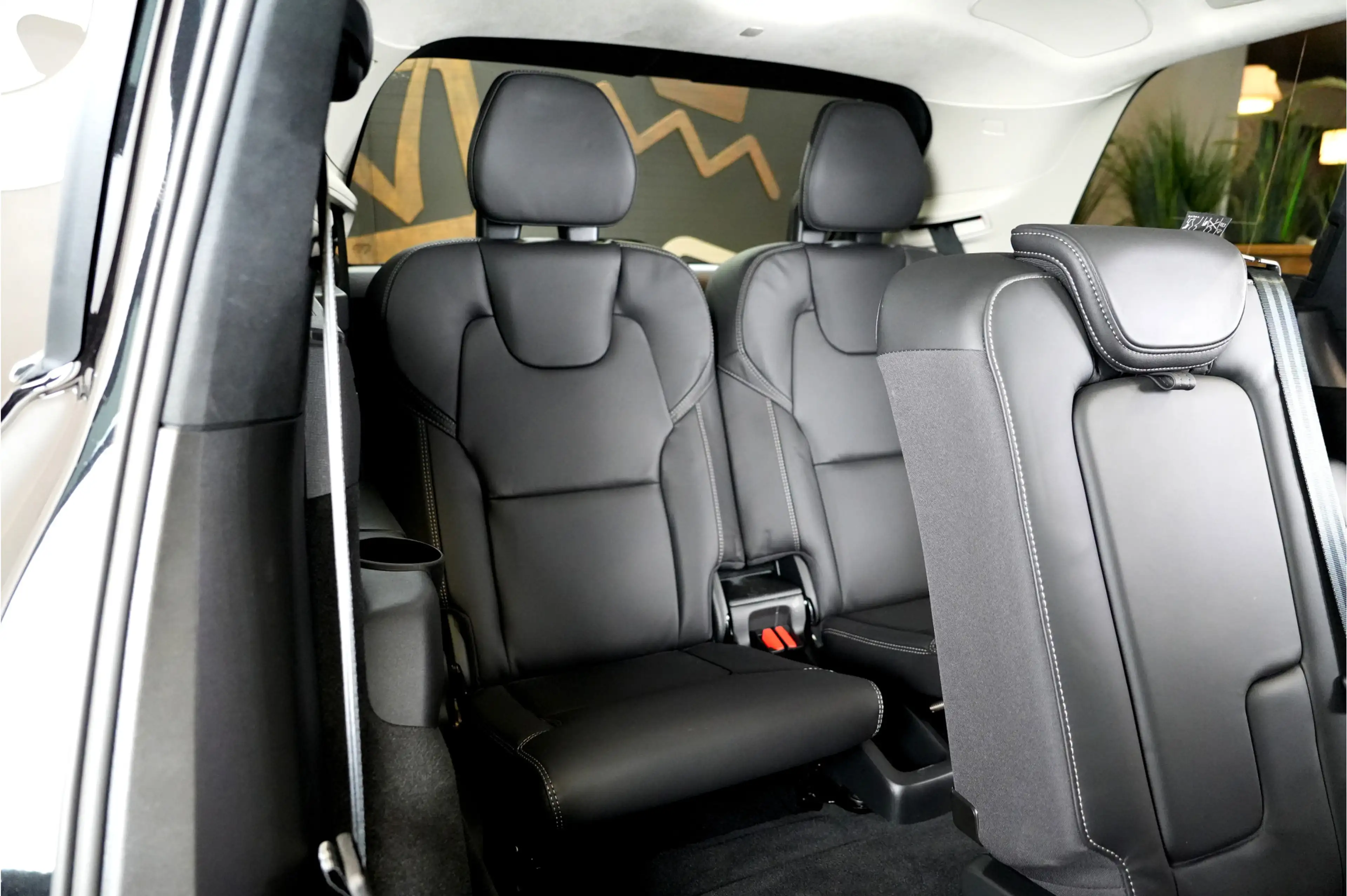 Volvo XC90 2.0 T8 AWD 335kW/456pk Aut8 Recharge Ultra Bright — photo 34