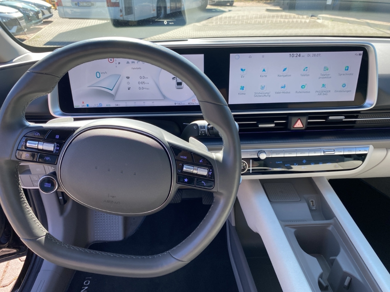 Hyundai IONIQ 6 Techniq Elektro Navi Leder Digitales Cockpit Memor — photo 14