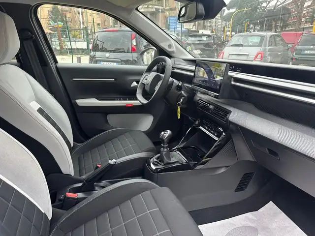 Citroen C3 view 10
