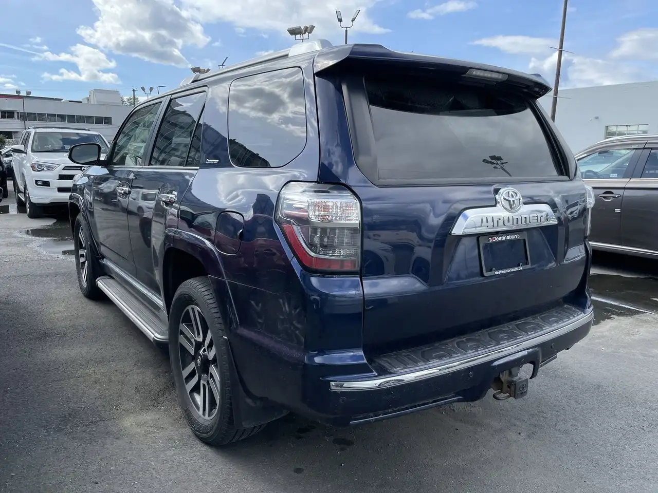 Toyota 4-Runner снимка Toyota 4-Runner