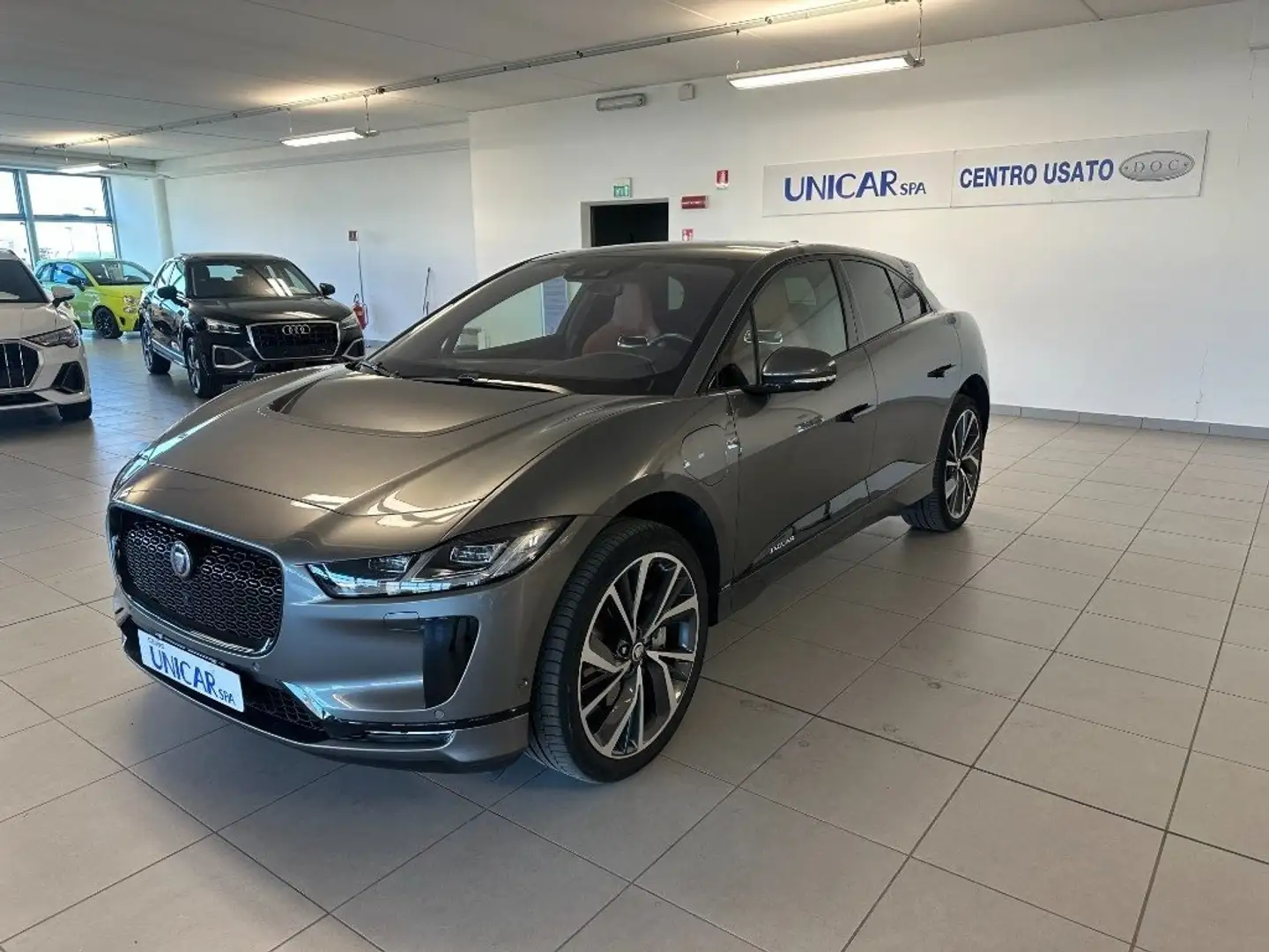 Jaguar I-Pace I-Pace EV 90kWh HSE awd 400cv auto Grigio - 1