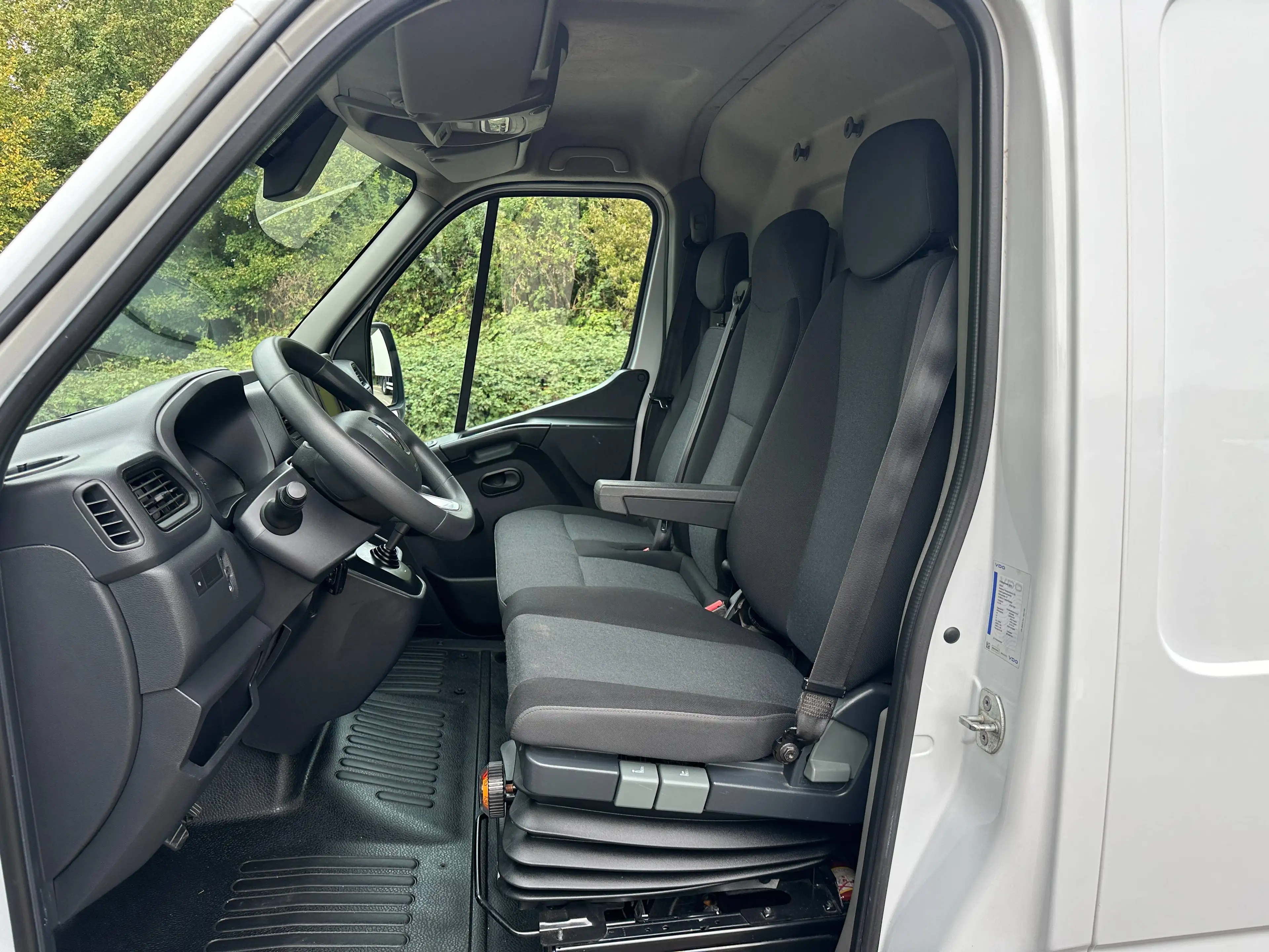 Renault Master 2.3 dCi*L3H2*AUTOMATIK*AHK*Navi*Kamera*TüV Neu — photo 13