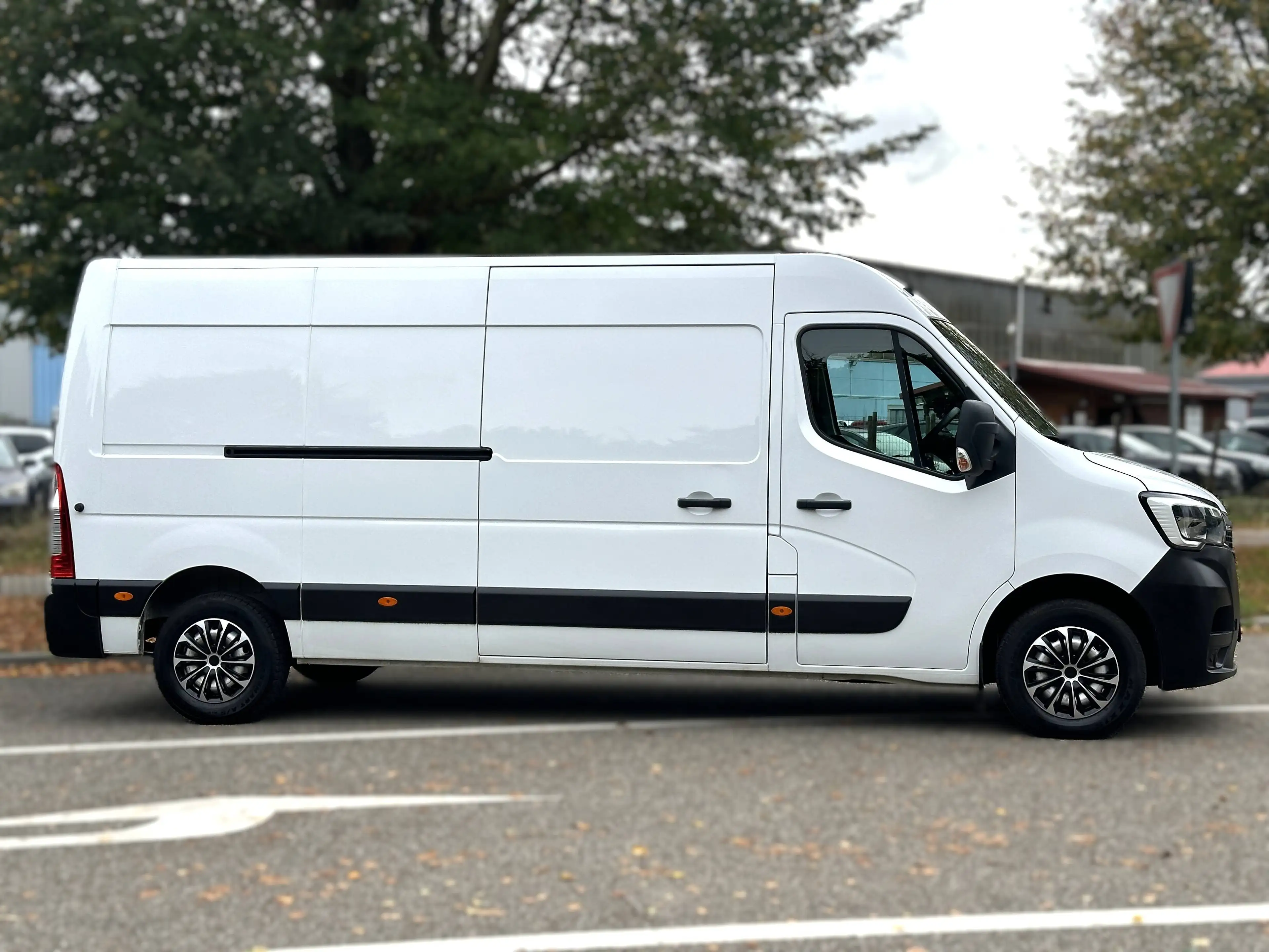 Renault Master 2.3 dCi*L3H2*AUTOMATIK*AHK*Navi*Kamera*TüV Neu — photo 8