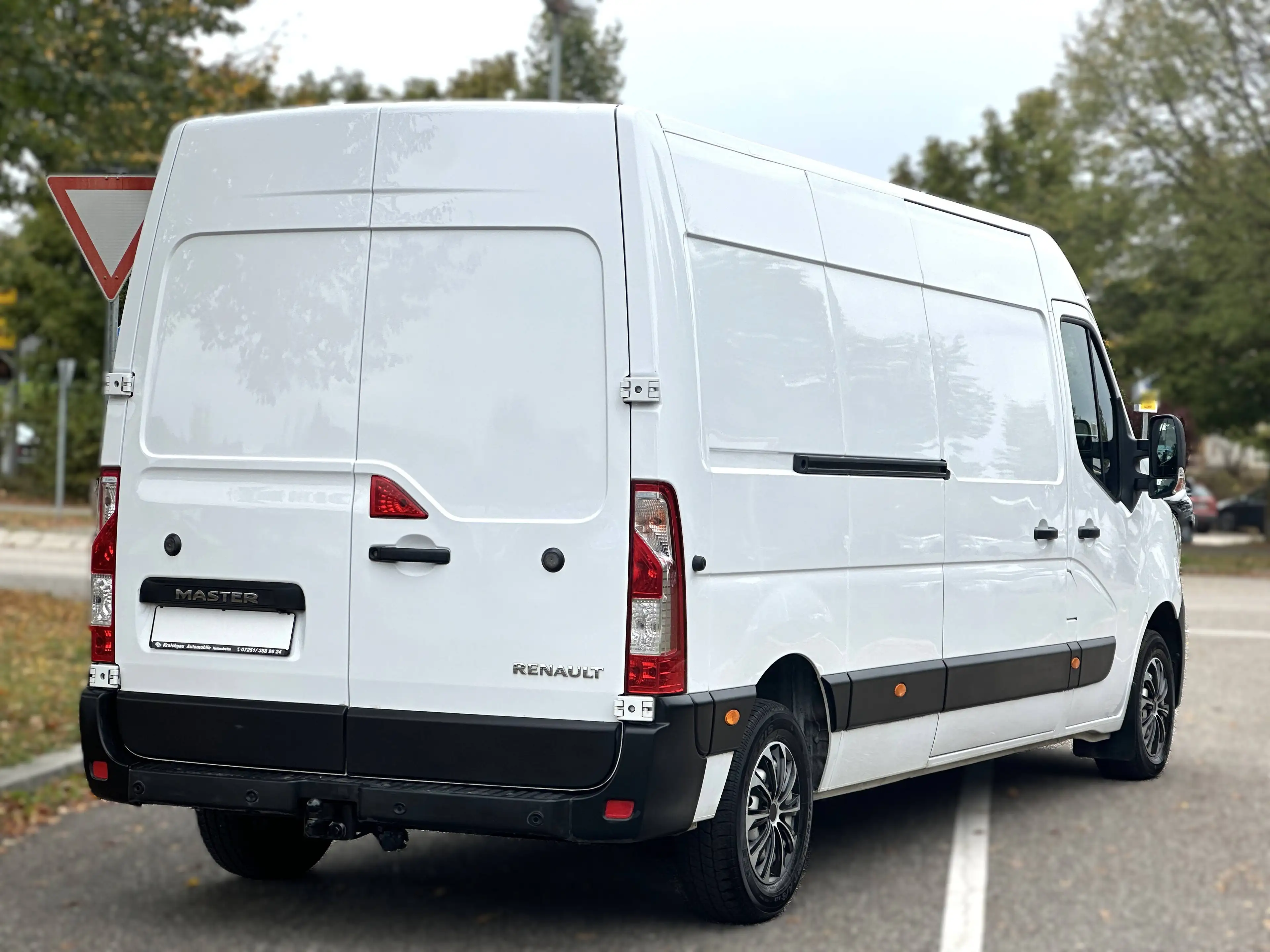 Renault Master 2.3 dCi*L3H2*AUTOMATIK*AHK*Navi*Kamera*TüV Neu — photo 7