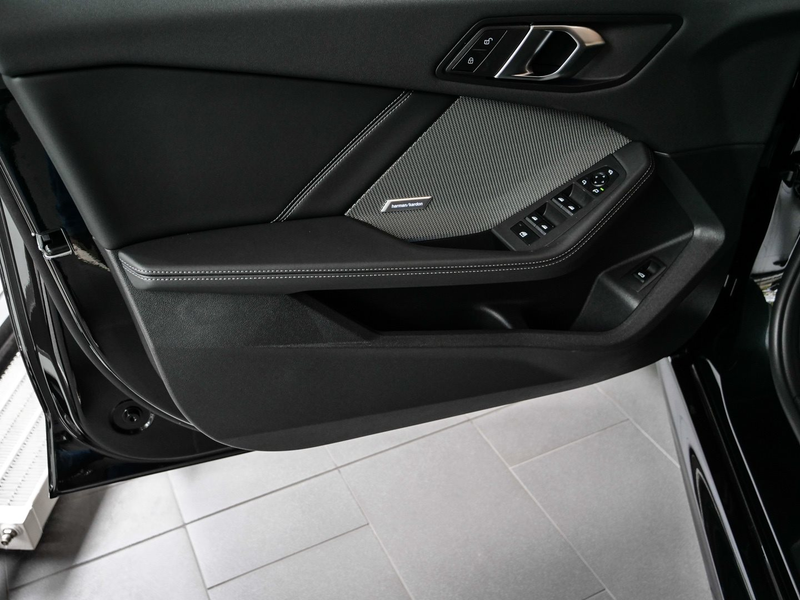 BMW 120 M Sport HUD ACC 360°KAM RFK NAVI LED DAB LM — photo 22
