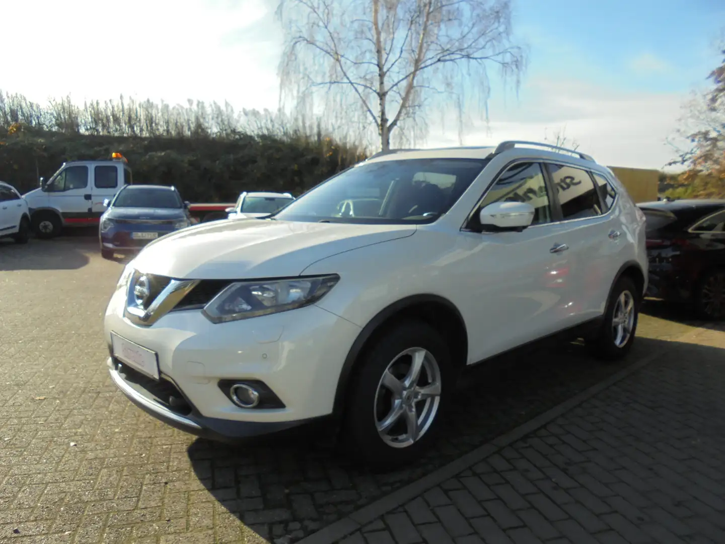 Nissan X-Trail Acenta 1.6 dCi XTronic 4x2 AHZV Navi Pano 360° Blanc - 2