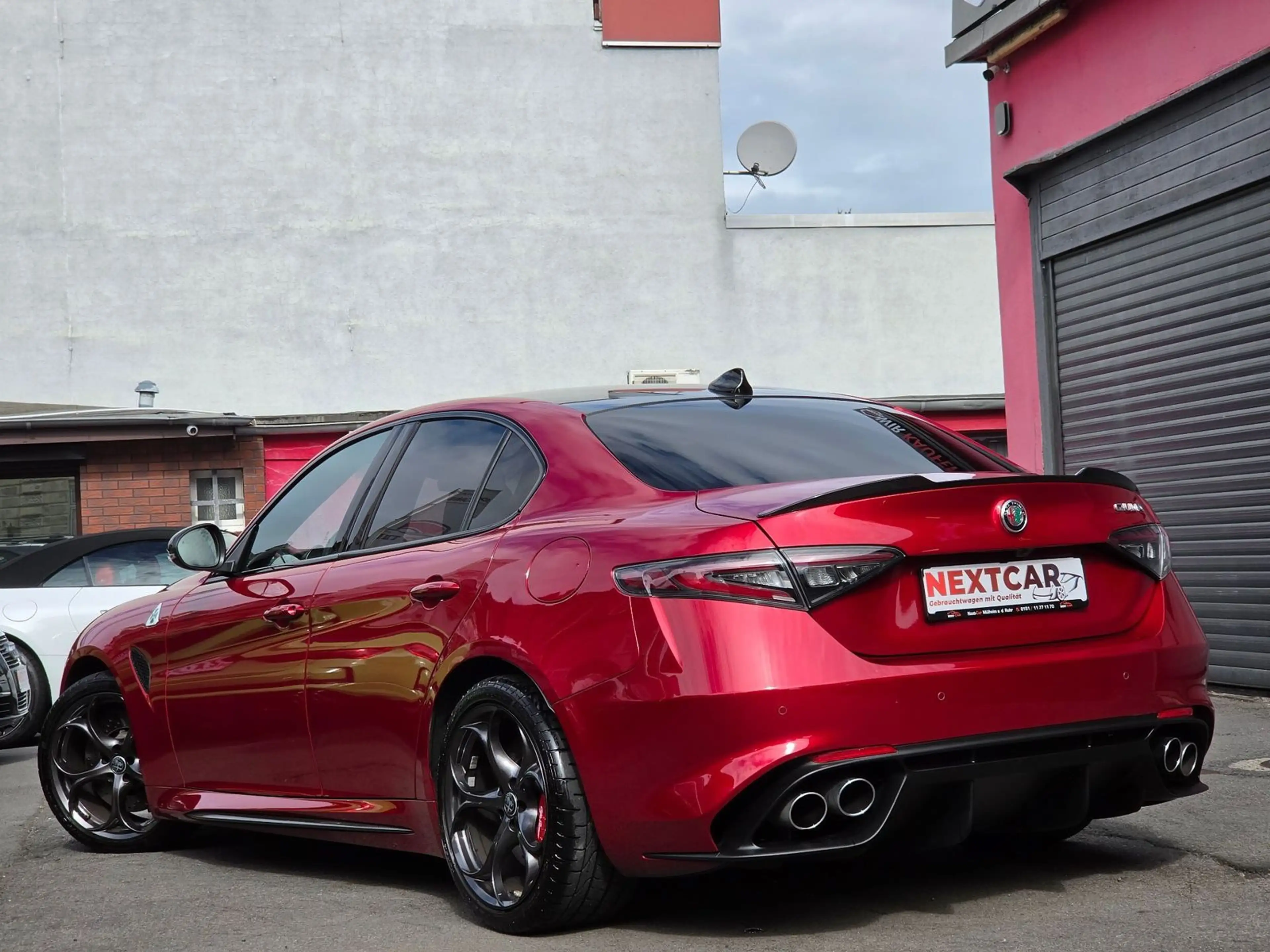 Alfa Romeo Giulia 2.9 V6 Bi-Turbo Quadrifoglio|Carbon|Facel — photo 11