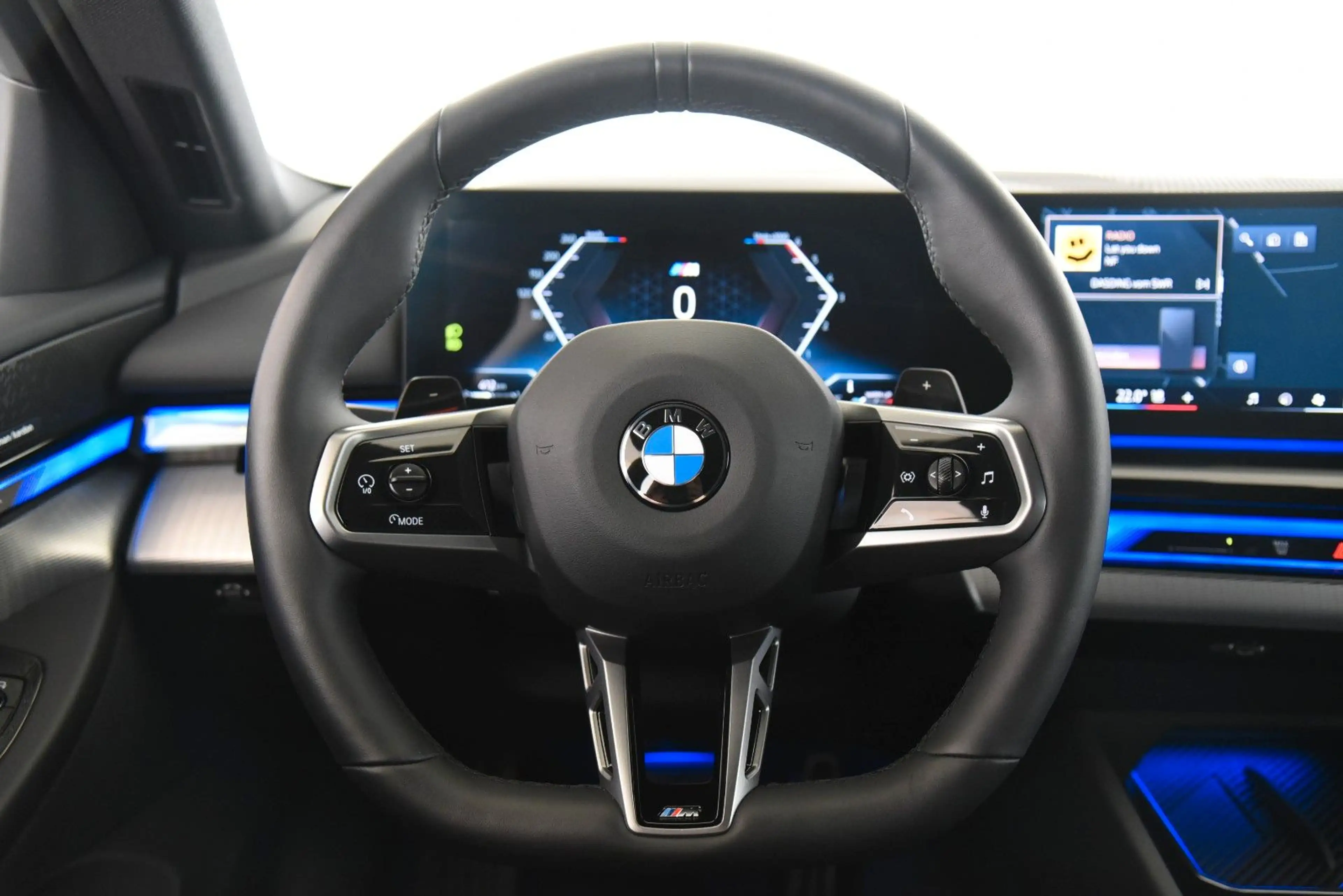 BMW 540 d xDrive Touring M Sport Pro StandHzg LED AHK — photo 10
