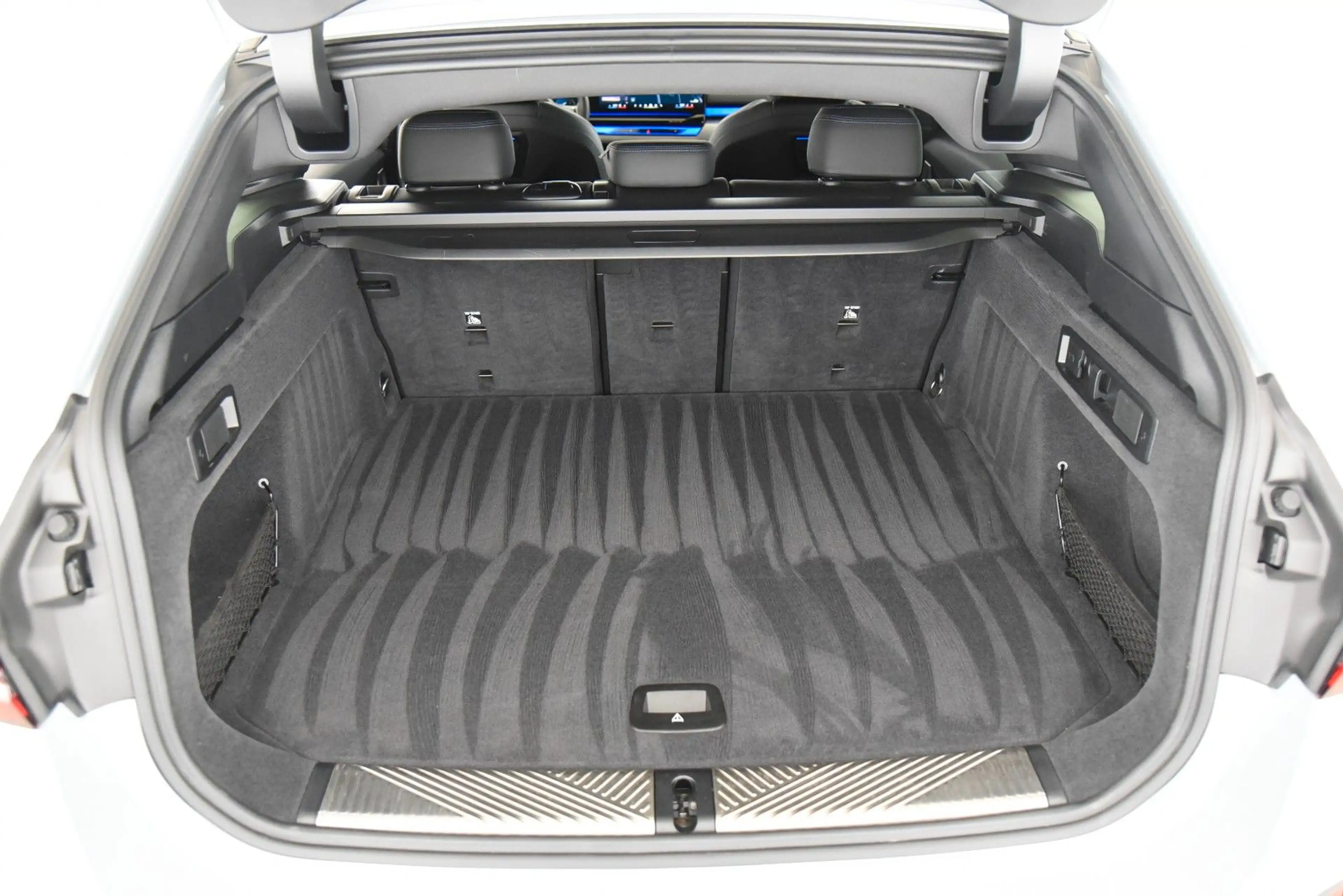 BMW 540 d xDrive Touring M Sport Pro StandHzg LED AHK — photo 7