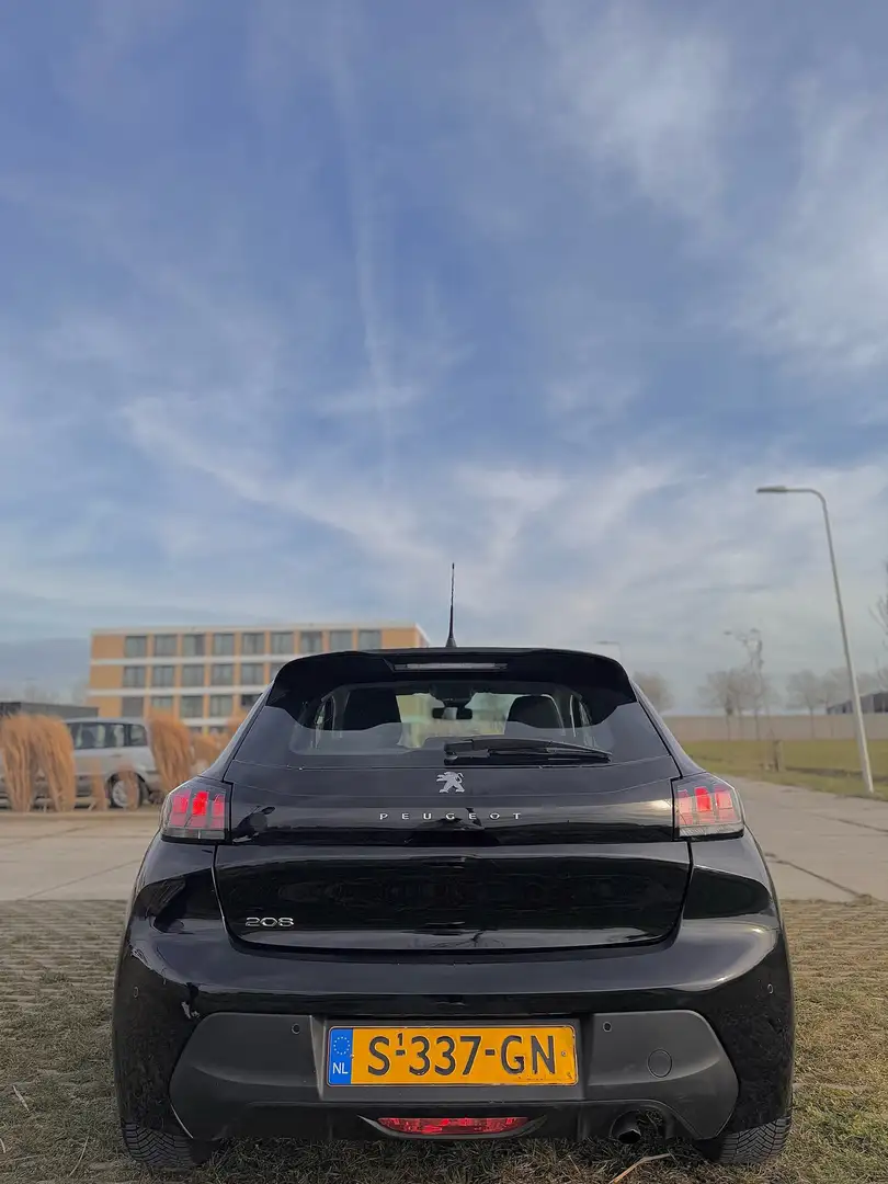 Peugeot 208 PureTech 100 EAT8 GT - 2