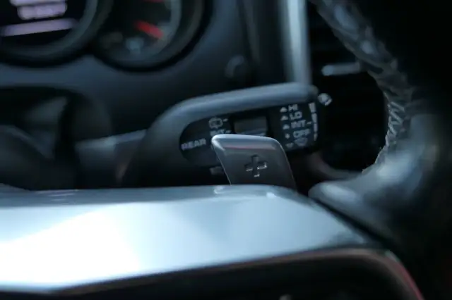 Porsche Cayenne view 14