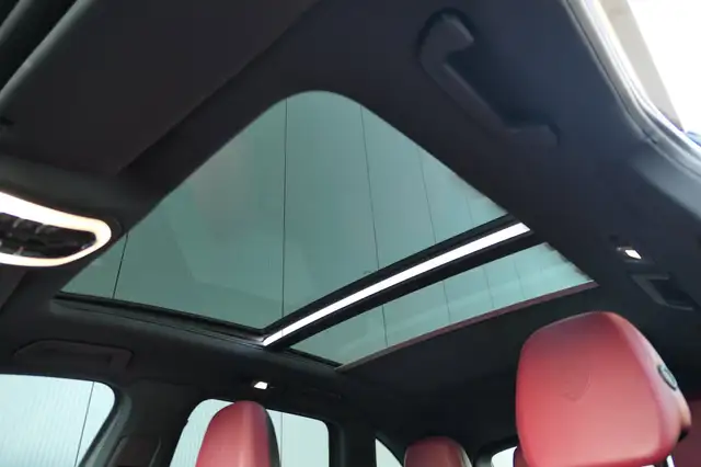 Porsche Cayenne view 8