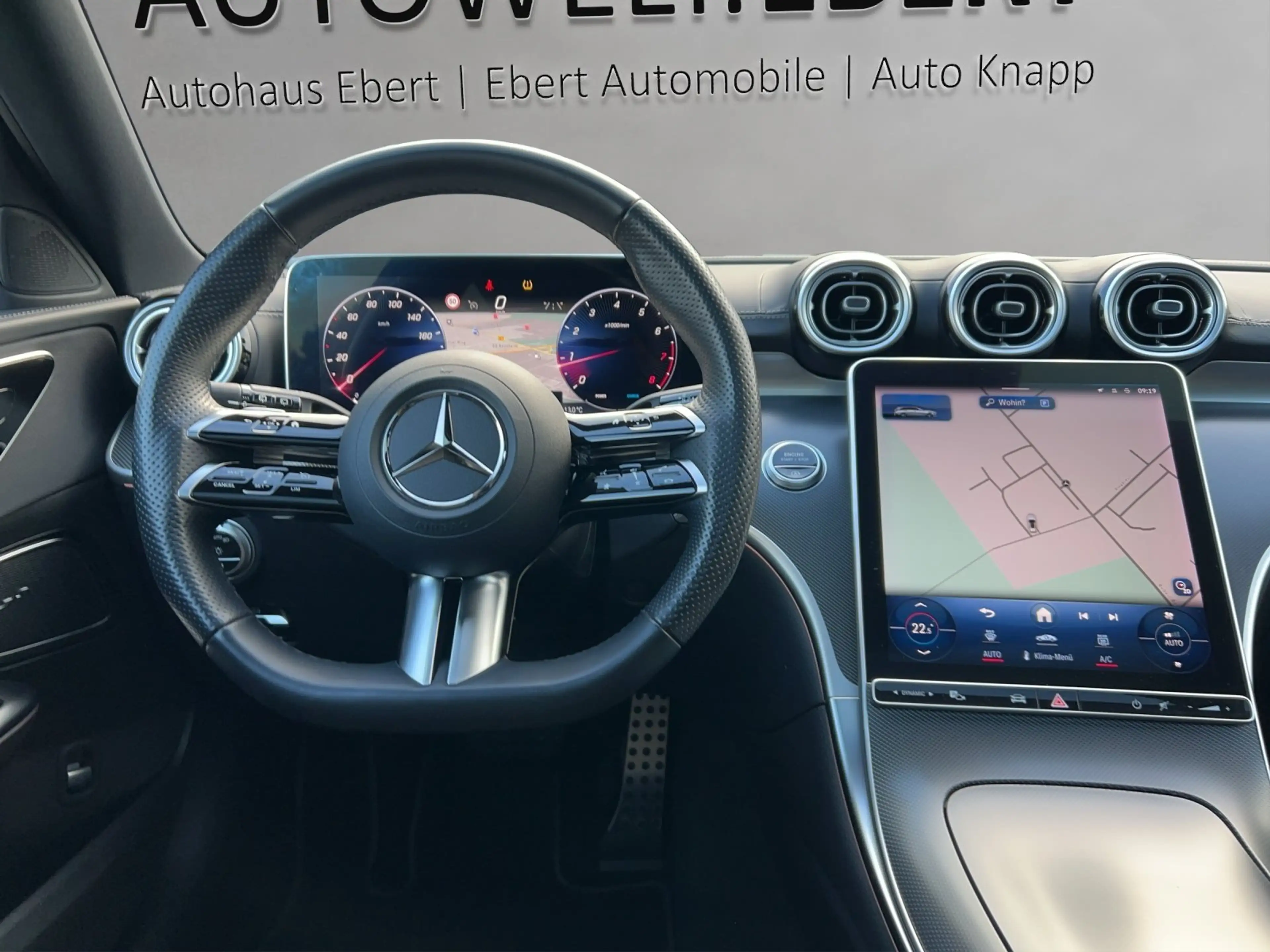 Mercedes-Benz C 200 C200 T AMG Pano AHK Busin LED Night el.Heckk 19" — photo 9
