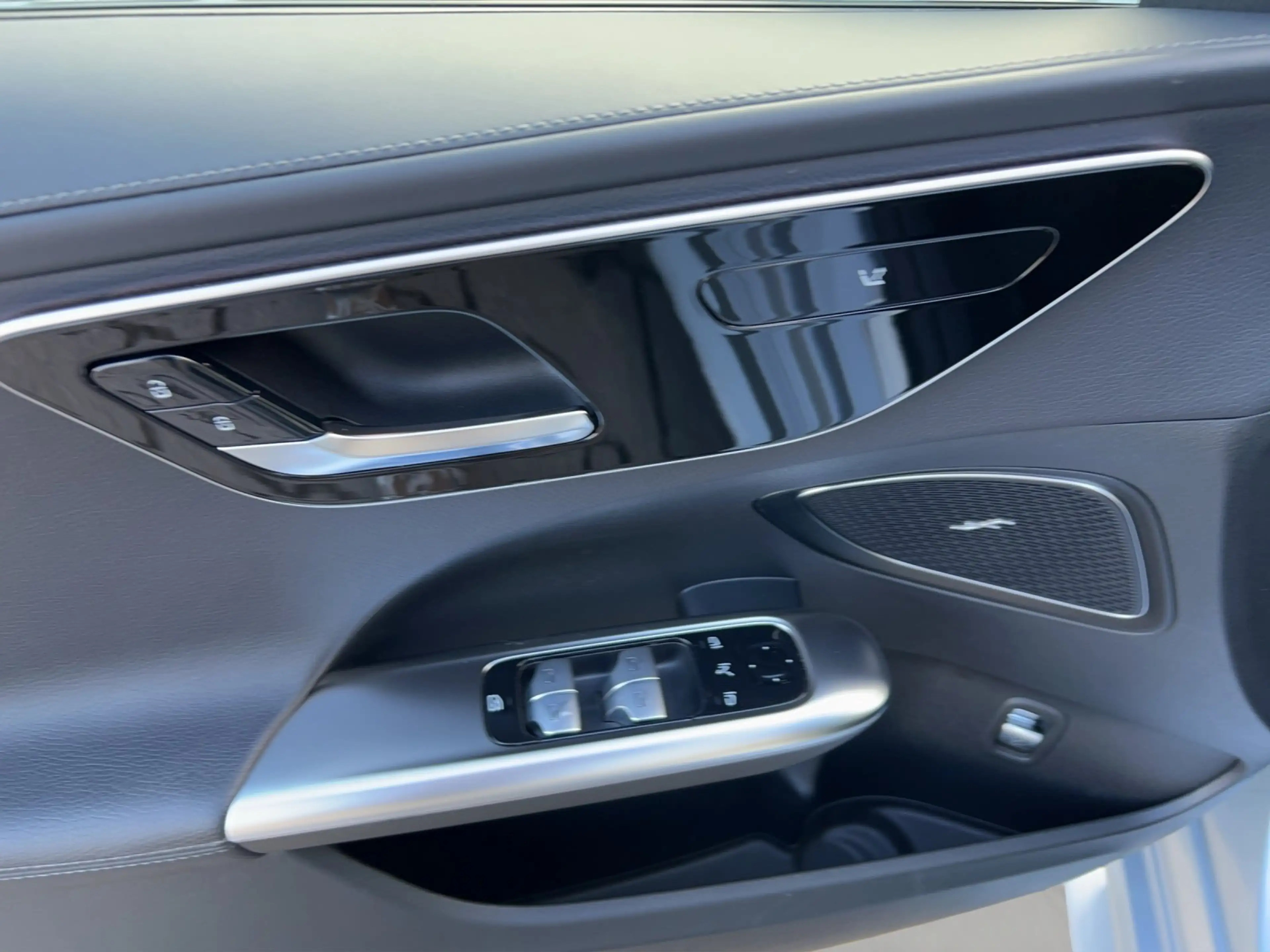 Mercedes-Benz C 200 C200 T AMG Pano AHK Busin LED Night el.Heckk 19" — photo 12