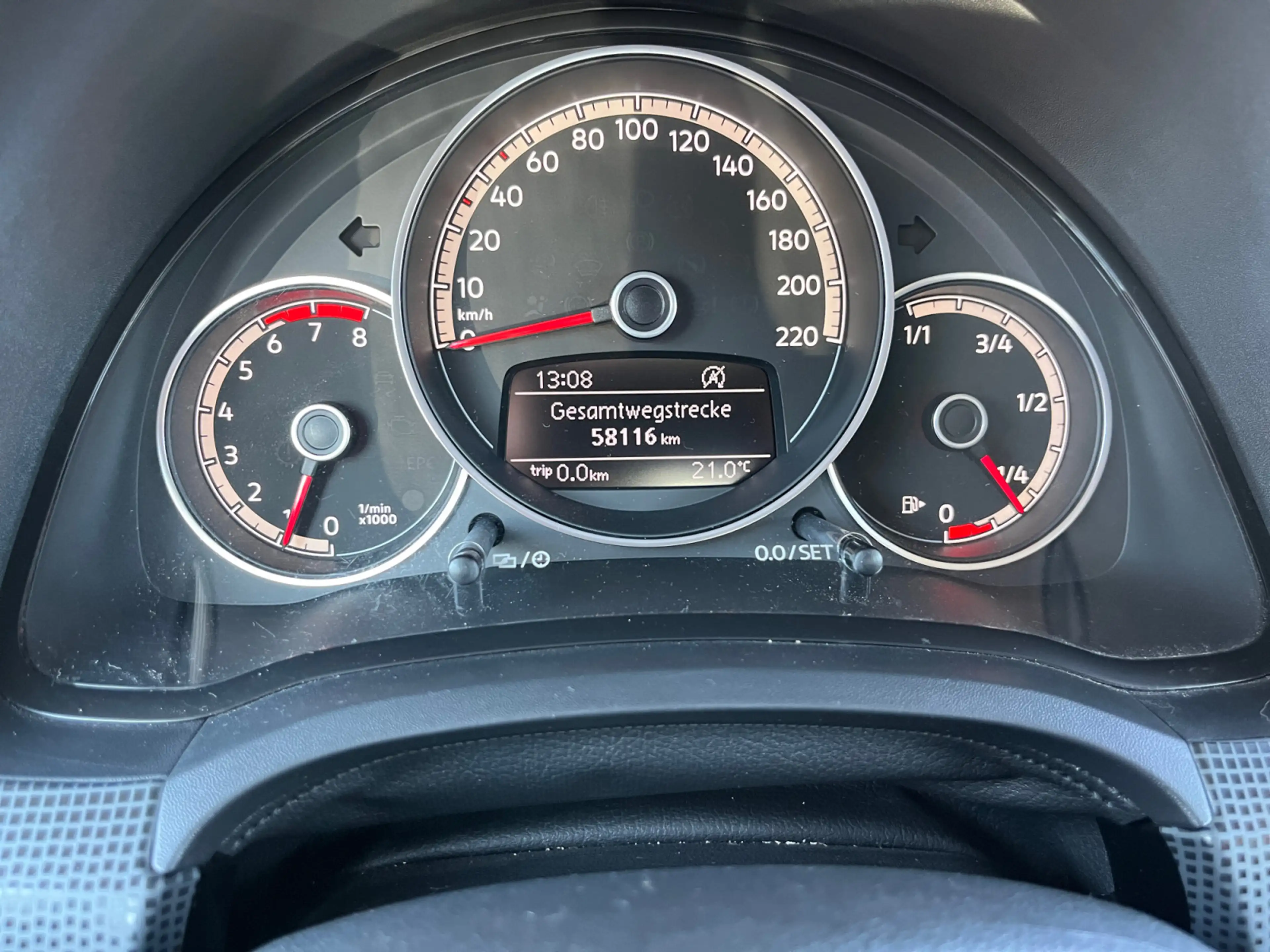 Volkswagen up! 1.0 Start-Stopp Join Sitzheizung Klima Bluet — photo 9