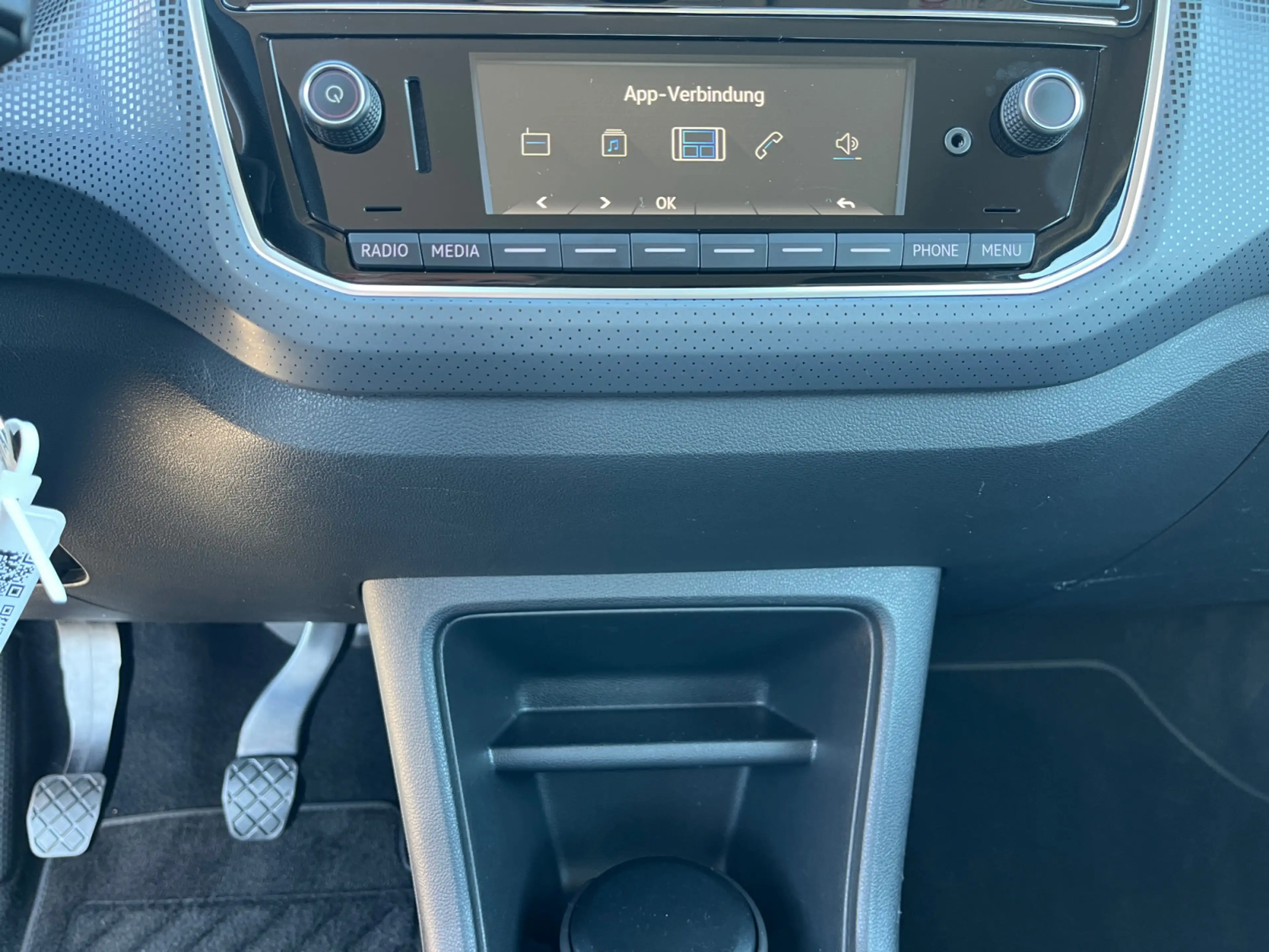 Volkswagen up! 1.0 Start-Stopp Join Sitzheizung Klima Bluet — photo 7