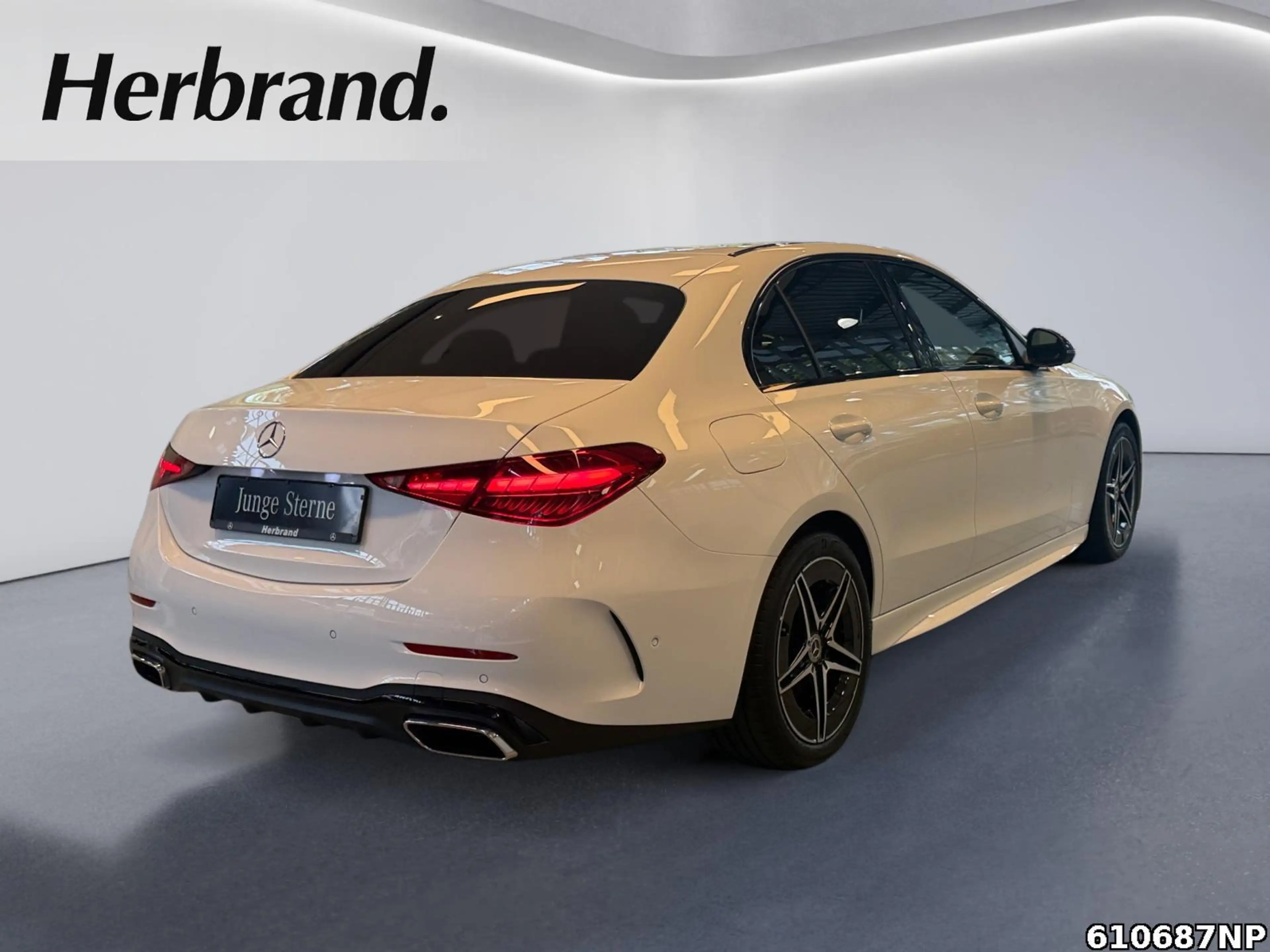 Mercedes-Benz C 180 AMG  Night 360° Ambiente Totw. CarPlay LED — photo 3