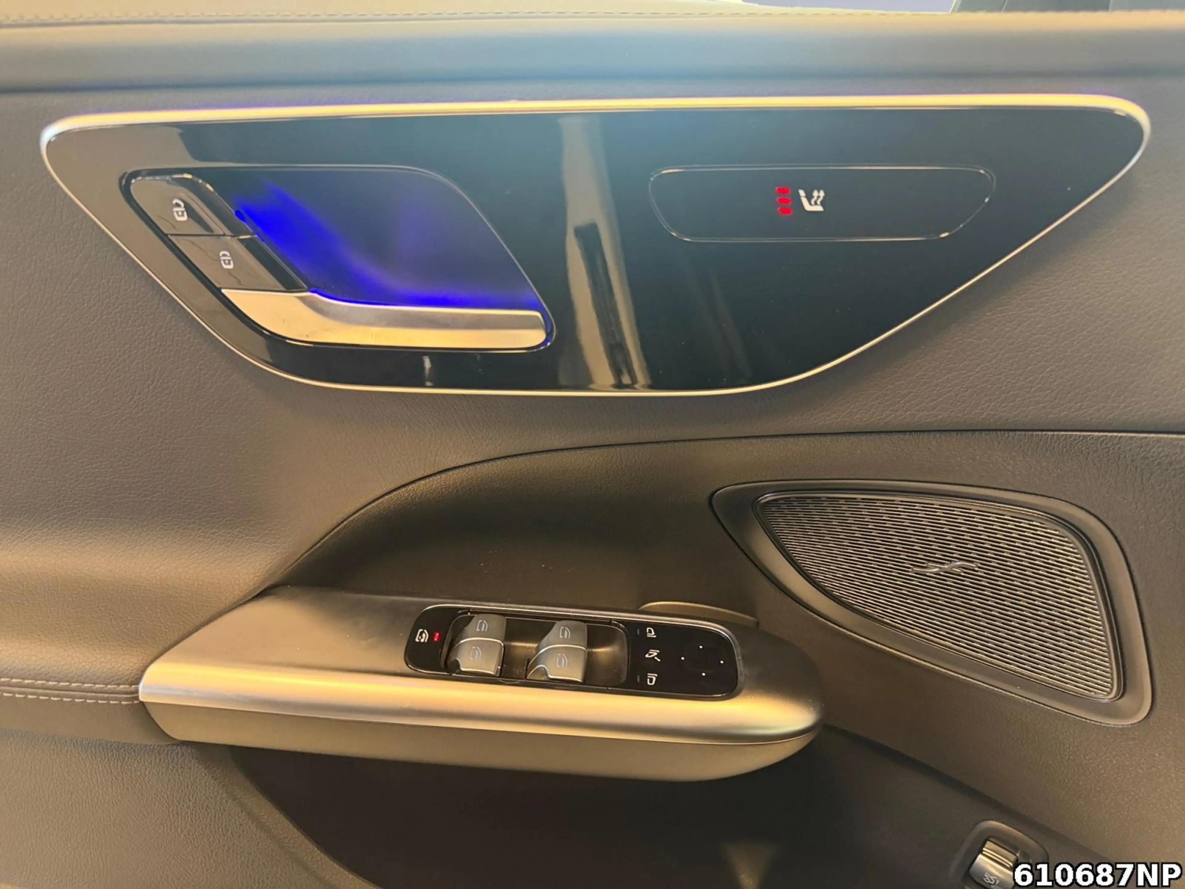 Mercedes-Benz C 180 AMG  Night 360° Ambiente Totw. CarPlay LED — photo 14