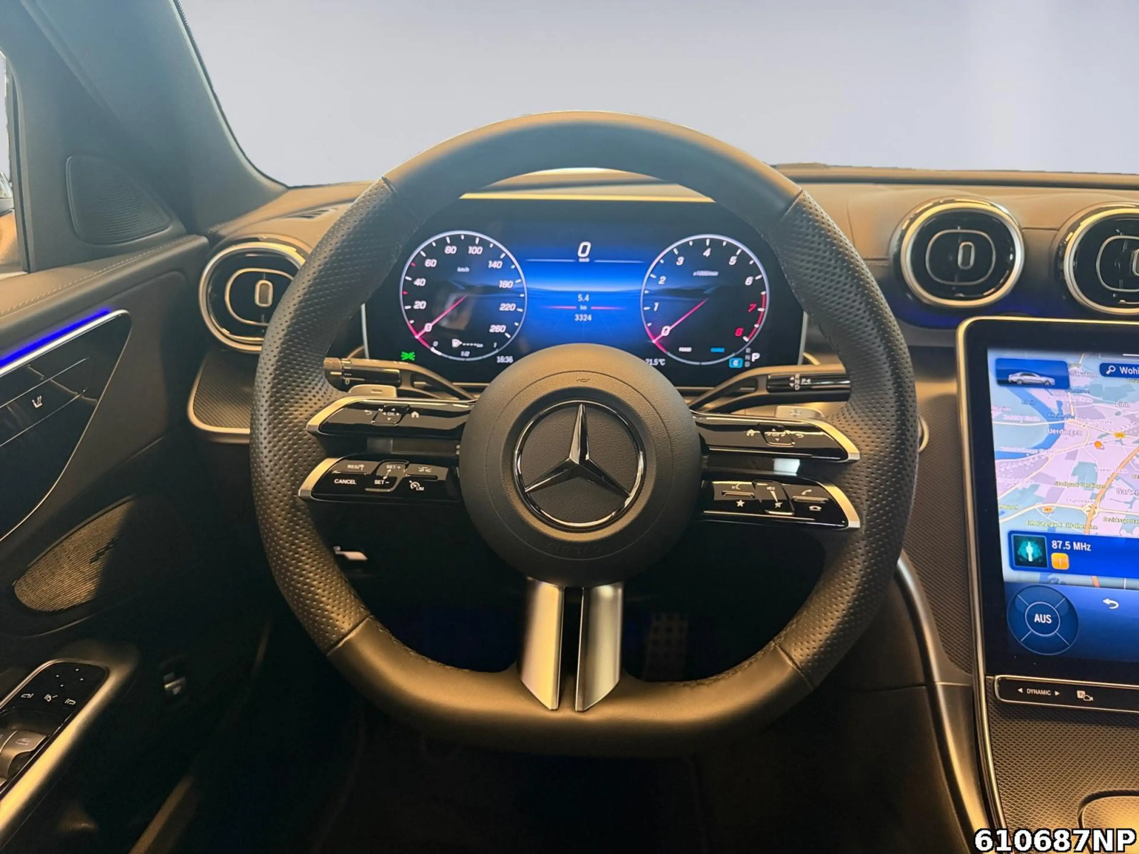 Mercedes-Benz C 180 AMG  Night 360° Ambiente Totw. CarPlay LED — photo 9