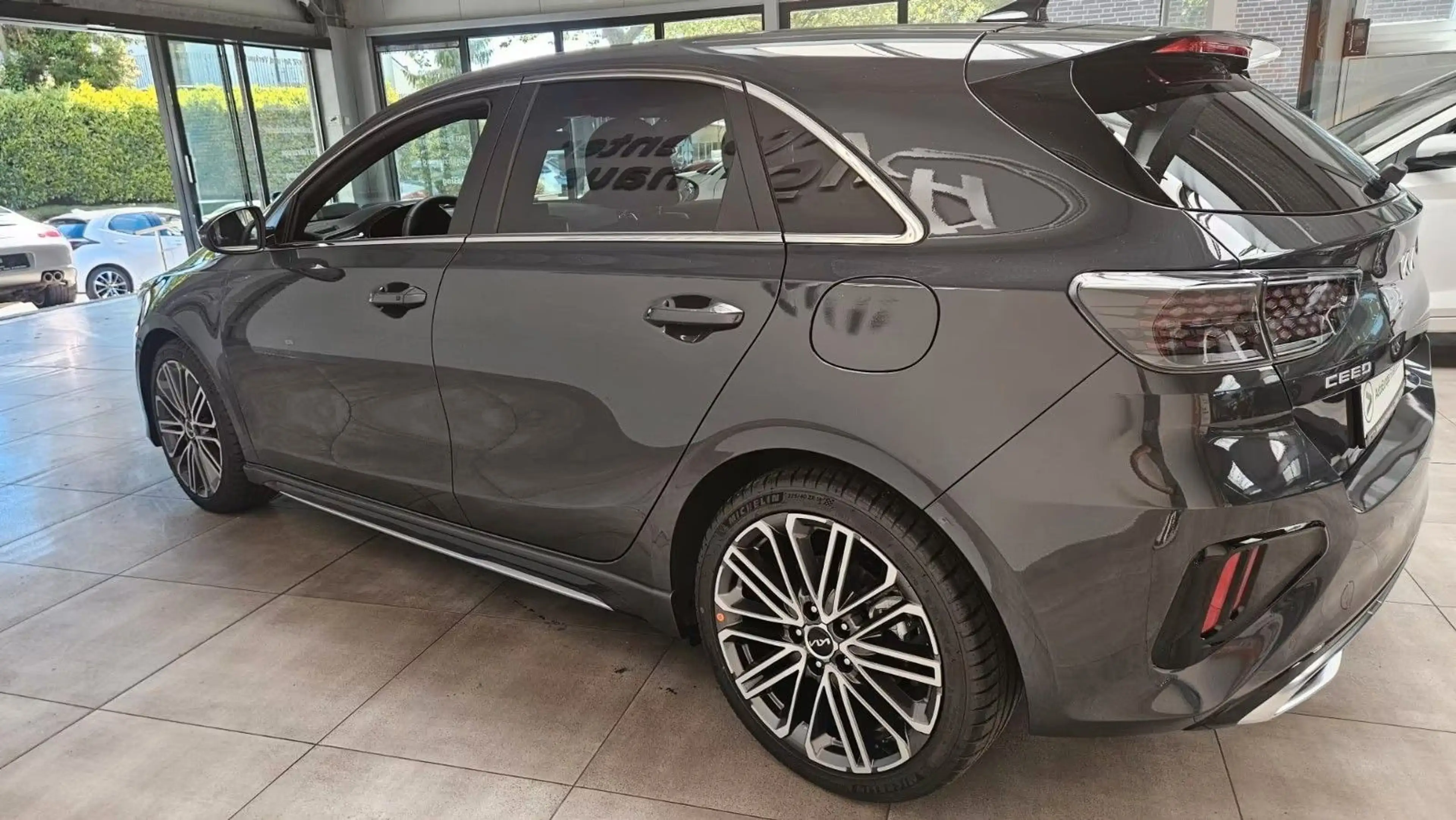 Kia Ceed / cee'd Ceed GT Line Performance+Technologie Paket JBL — photo 7